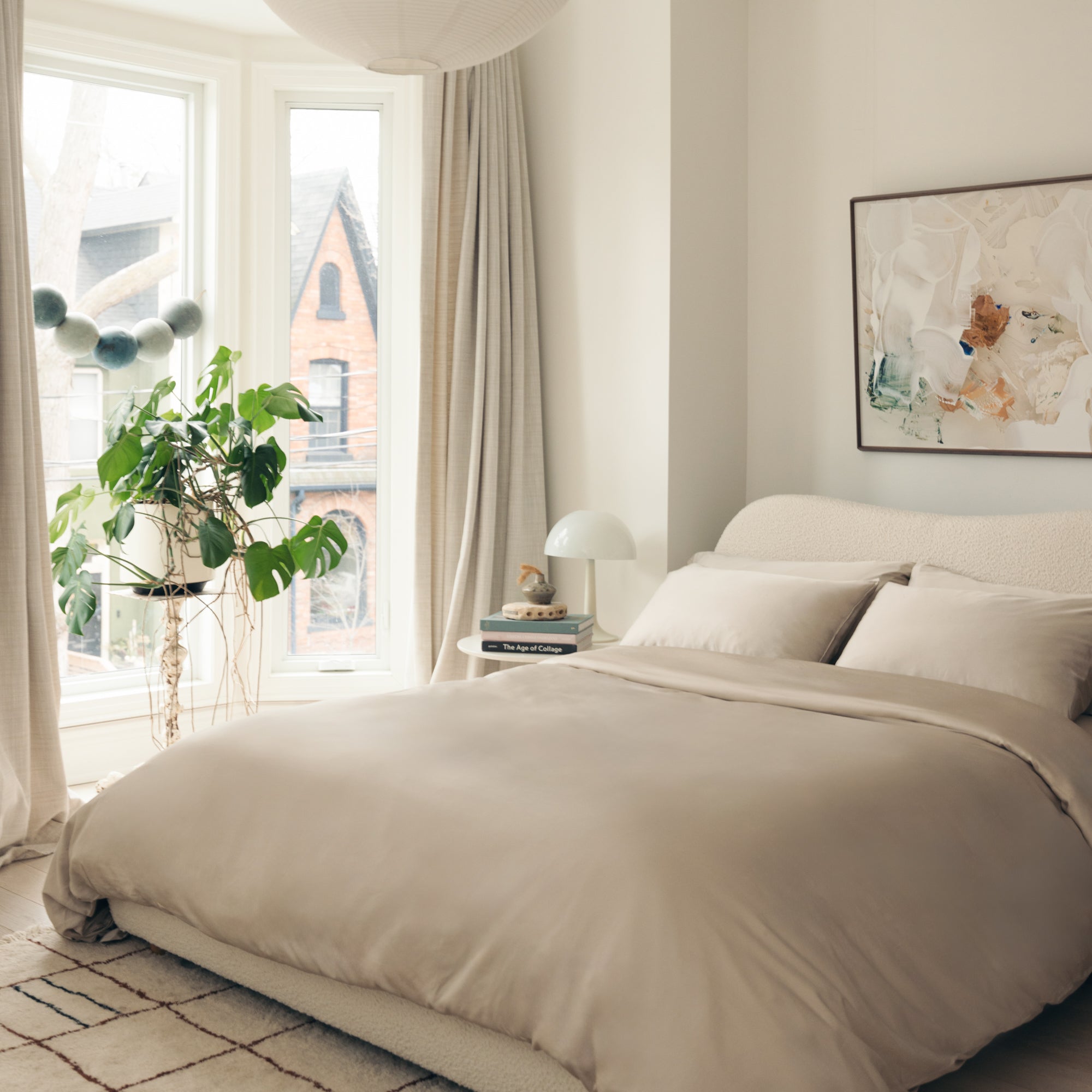 Premium Mulberry Silk & Bamboo Blend All-Season Bedding Set - Ultra Soft, Breathable & Hypoallergenic for Year-Round Comfort | Perfect for Master Bedrooms, Guest Rooms & Luxury Hotels