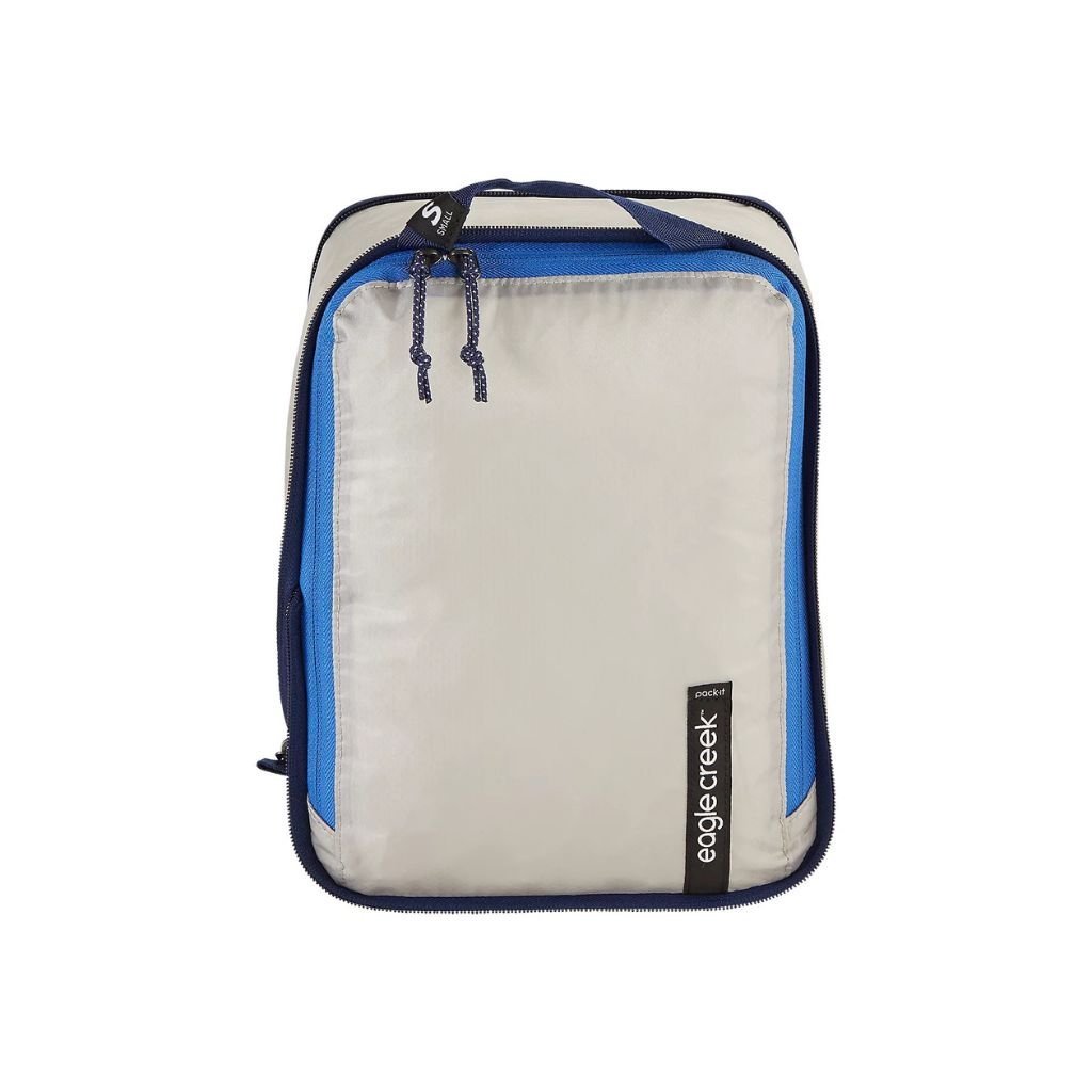 Eagle Creek PACK IT ISOLATE Small Compression Packing Cubes - Lightweight Travel Organizer for Luggage & Suitcases (AZ Blue/Grey) - Perfect for Backpacking, Business Trips & Vacation Packing