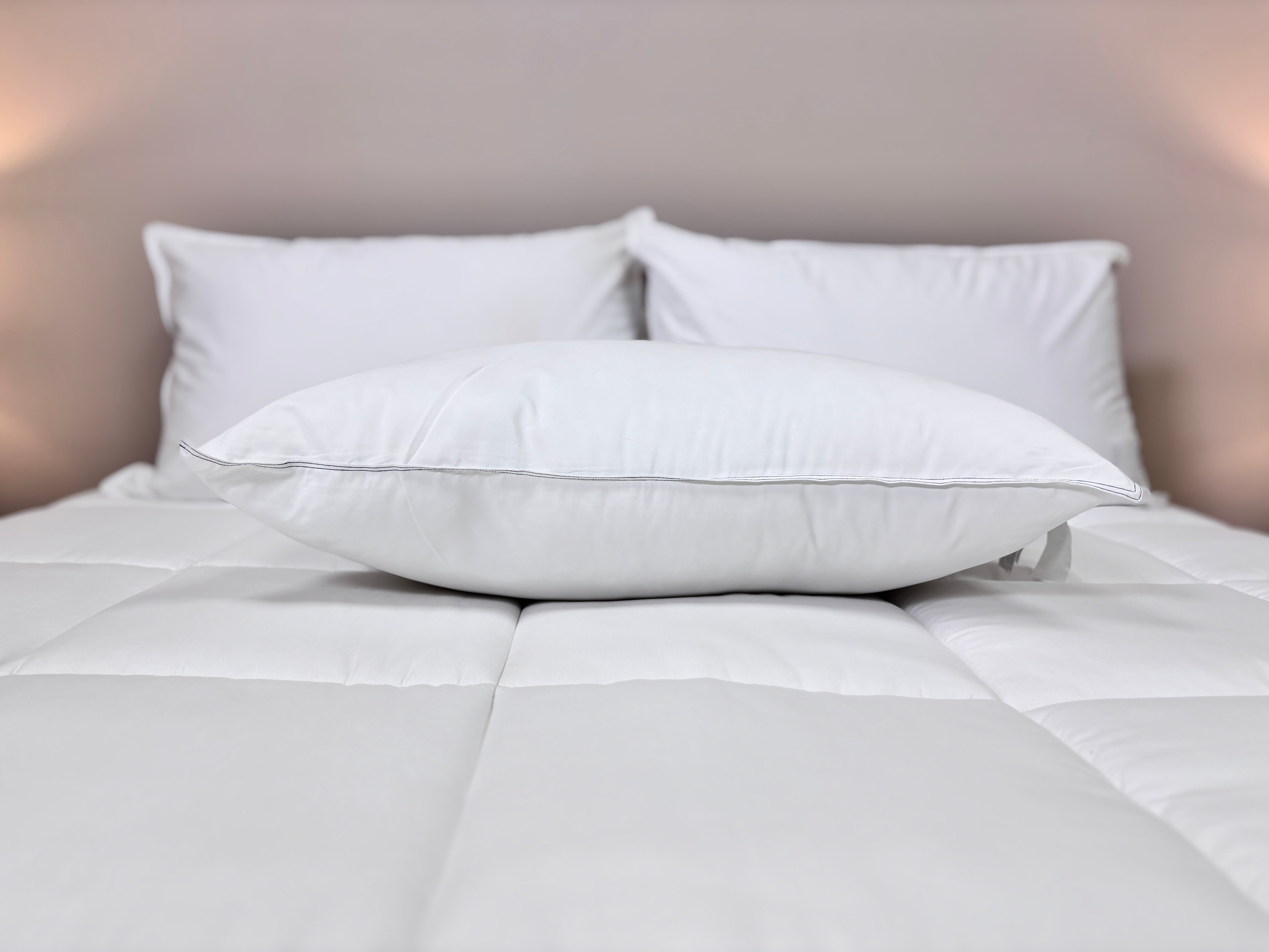 Comfort Tech Down Alternative Plush Bed Pillow - Ultra Soft Hypoallergenic Pillow for Side, Back & Stomach Sleepers - Perfect for Home, Hotel & Travel Use