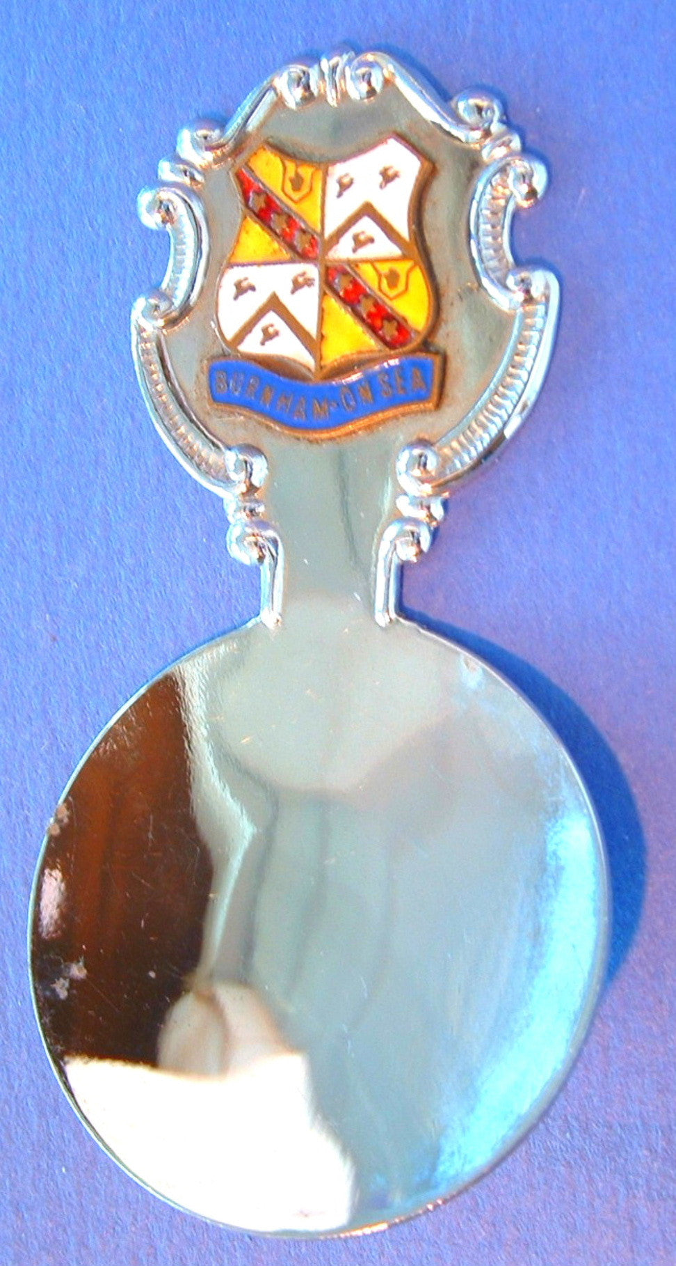 Vintage 1940s English Souvenir Chrome Enamel Tea Scoop - Tea Caddy Spoon from Burnham On Sea | Perfect for Tea Lovers, Collectors & Vintage Home Decor