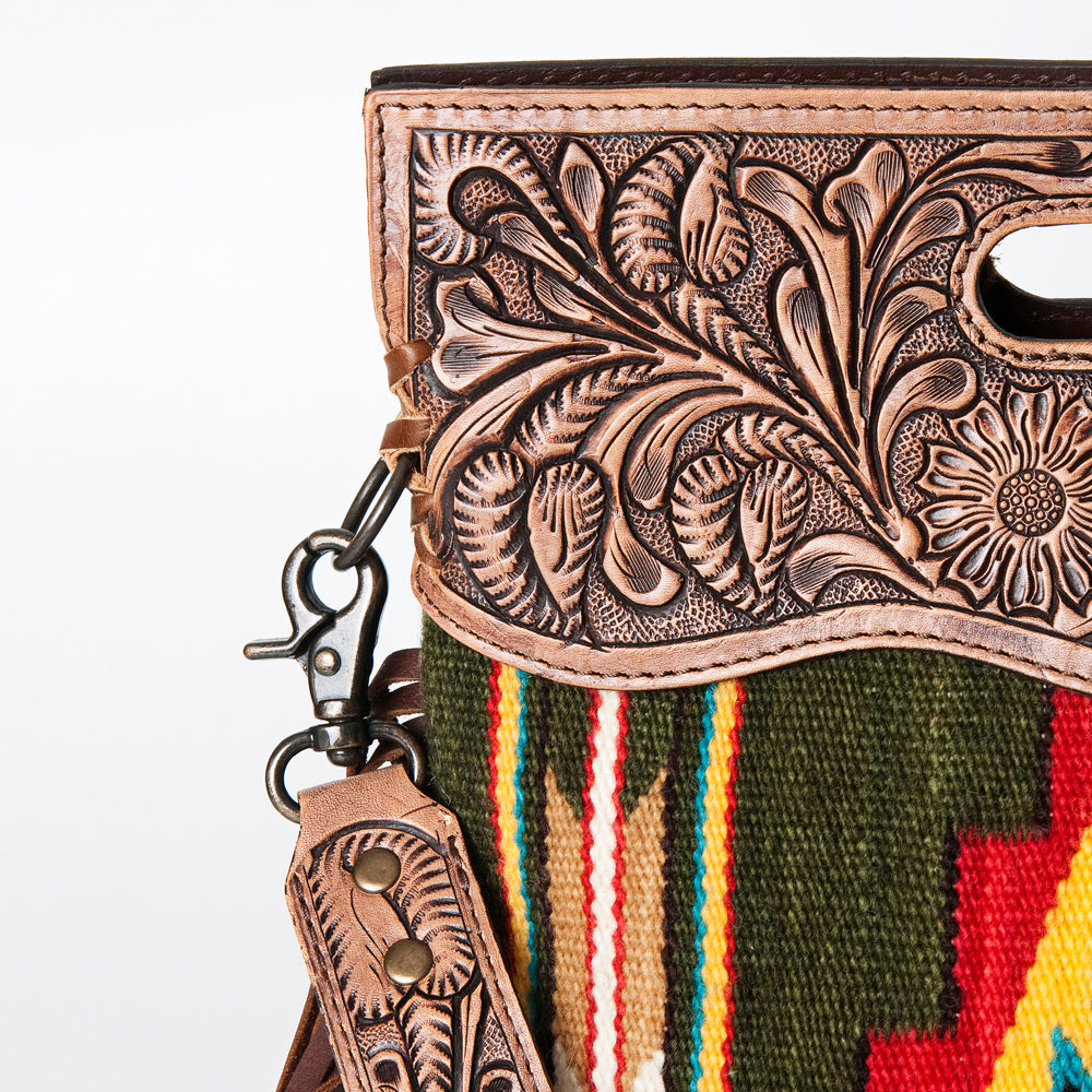 Stylish American Darling Green Aztec Floral Tooled Leather Purse - Perfect for Casual Outings, Parties & Everyday Use
