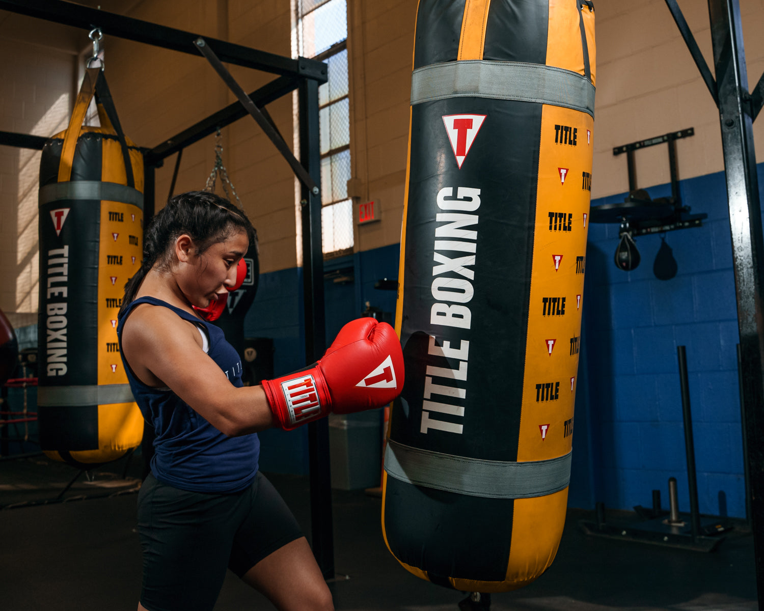 Premium Classic Leather Elastic Training Boxing Gloves 2.0 - Professional MMA, Muay Thai, Kickboxing Gear for Men & Women - Ideal for Gym Workouts, Sparring & Fitness Training