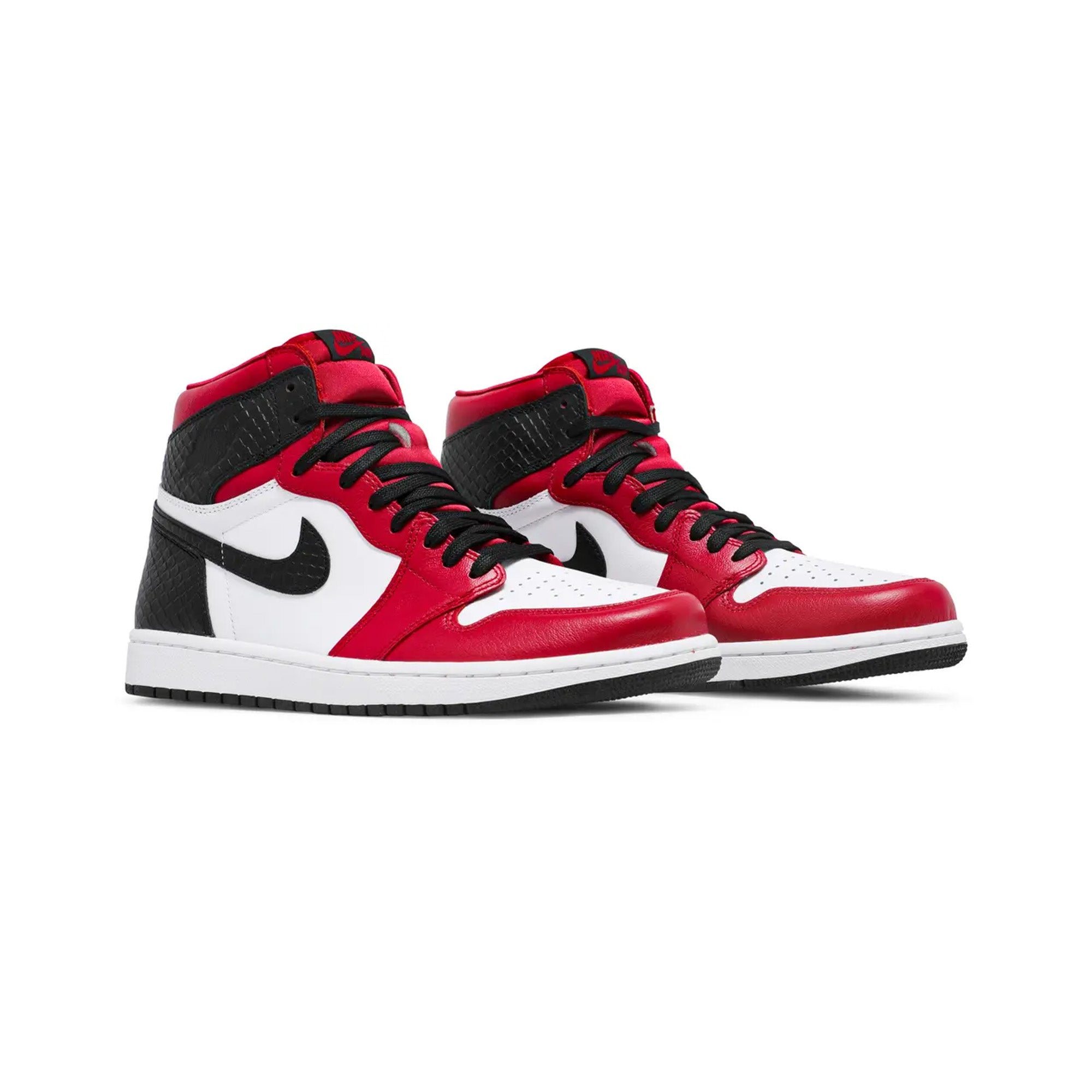 Air Jordan 1 Retro High 'Satin Snake Chicago' TD Sneakers (2020) - Men's Basketball Shoes for Streetwear & Casual Fashion