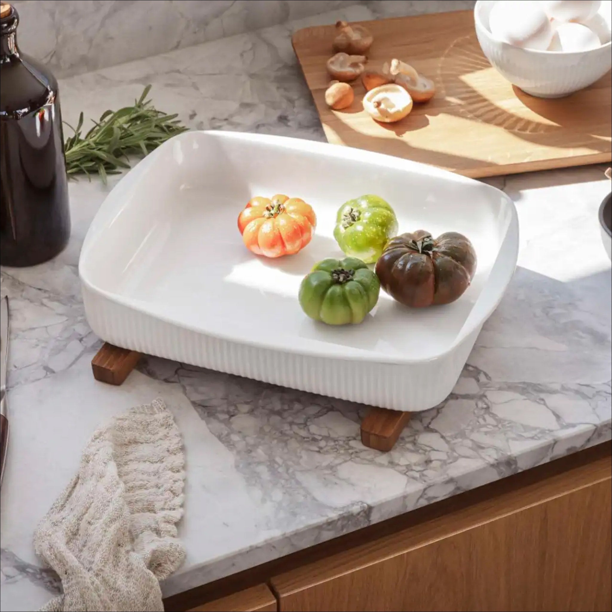EVA SOLO Magnetic Trivet Wooden & Bamboo - Heat-Resistant Pot Holder for Kitchen Countertops, Stovetops & Dining Tables - Perfect for Hot Pots, Pans & Serving Dishes