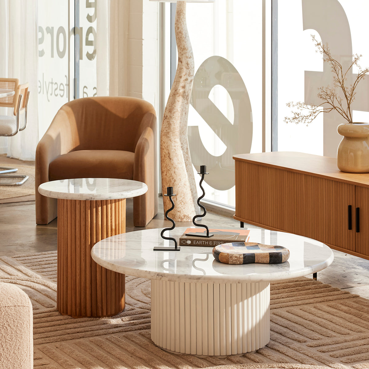 Modern White Oak & Carrara Marble Coffee Table - 100cm Round Living Room Center Table for Small Spaces | Mid-Century Style Home Decor for Apartments & Condos