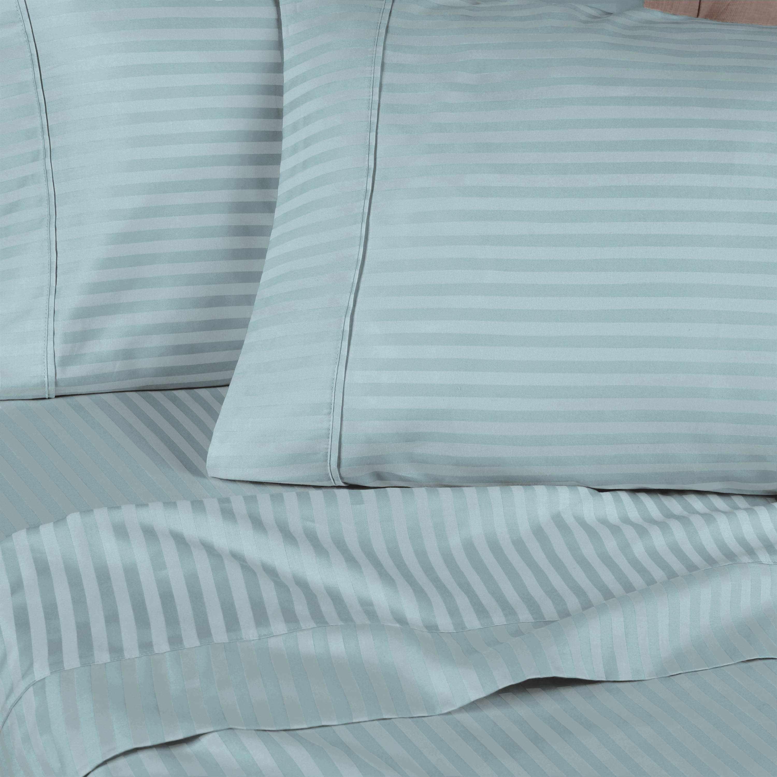 Premium Egyptian Cotton 300 Thread Count Sheet Set - Deep Pocket Fitted, Flat & Pillowcases - Soft Luxury Bedding for Master Bedroom or Guest Room