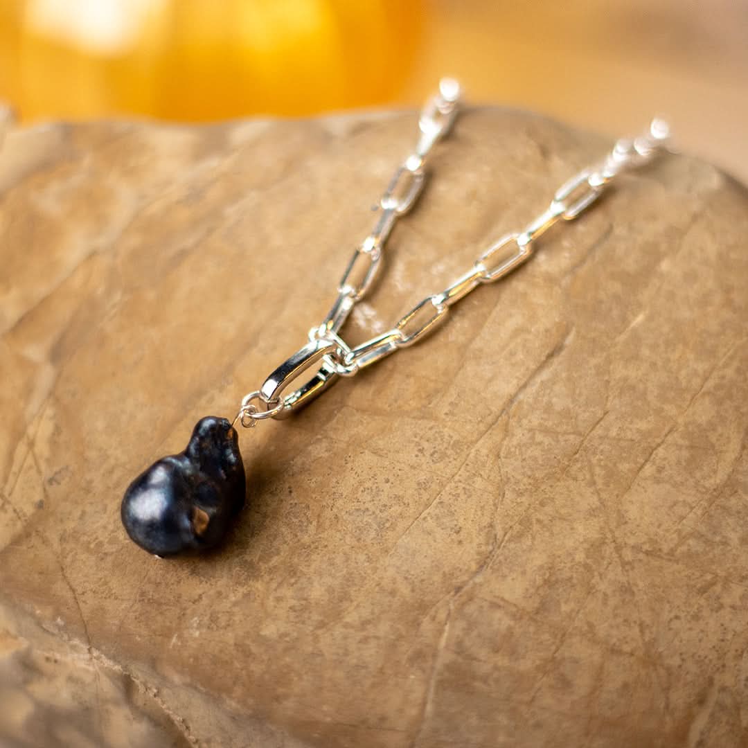 Elegant Detachable Black Baroque Pearl Necklace in Sterling Silver - Perfect for Weddings, Parties & Special Occasions