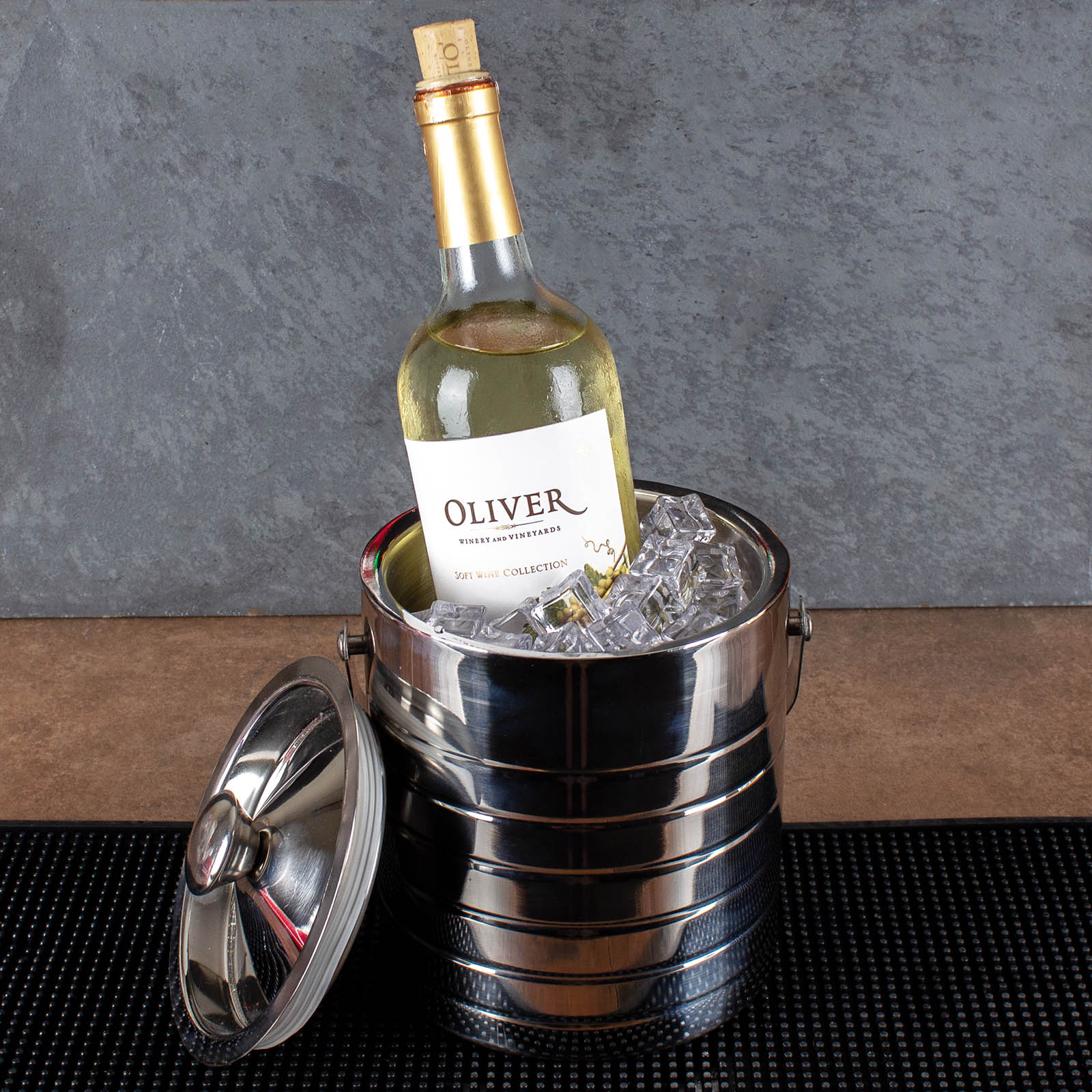 BarConic® Beehive Style Ice Bucket - 2 QT Capacity - Elegant Stainless Steel Champagne & Wine Chiller for Parties, Weddings, and Home Bars - Perfect for Entertaining Guests