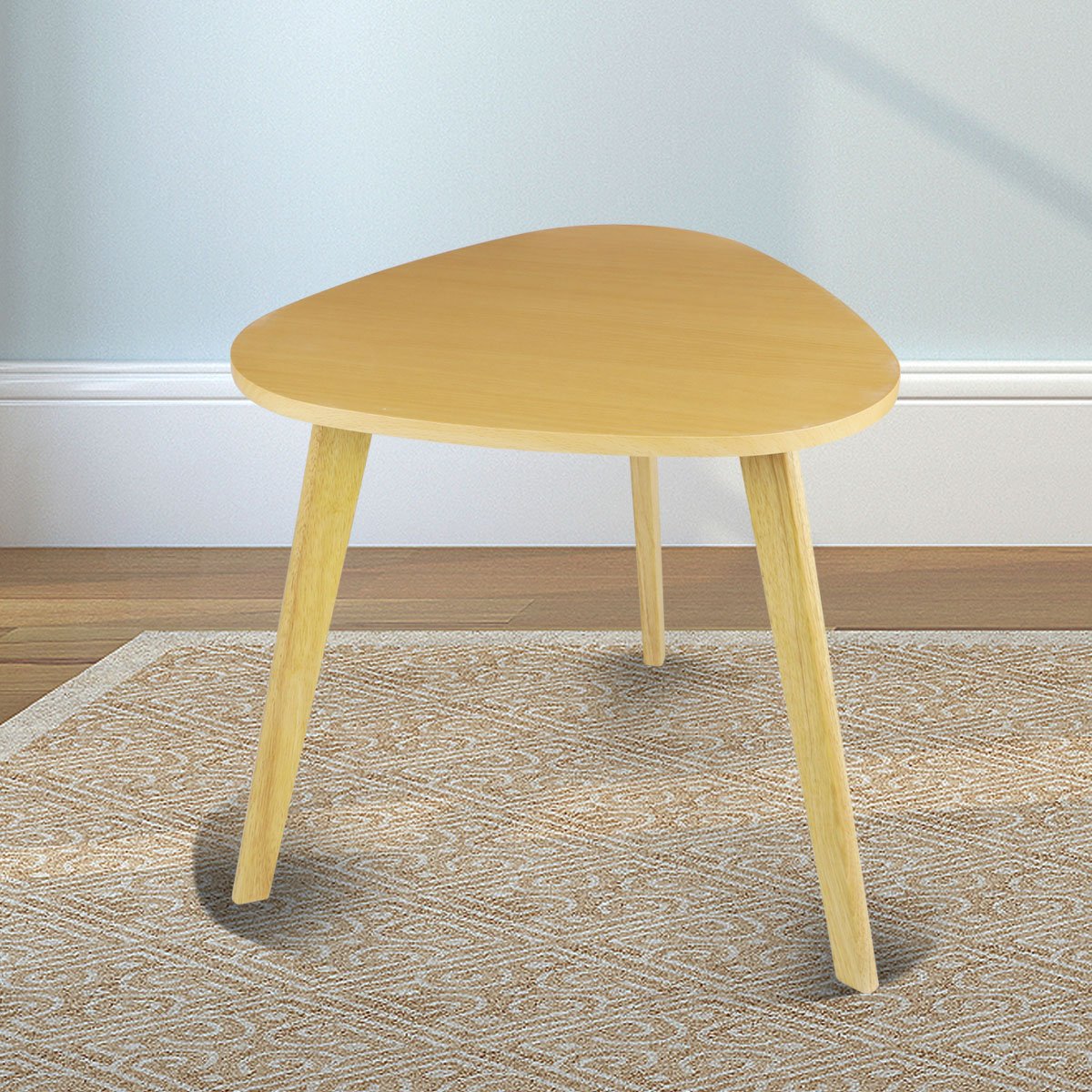 Modern White Triangle Nesting Tables - Set of 3 Contemporary Side Tables for Living Room, Bedroom & Office - Space-Saving End Tables with Natural Wood Finish - Perfect for Small Spaces, Home Decor & Coffee Table Alternatives