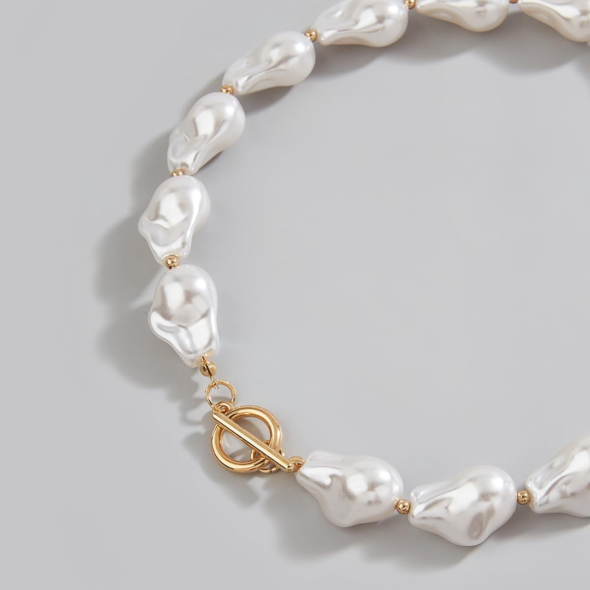 Baroque Pearl Choker Necklace for Women - Chunky Irregular Big Pearl Statement Necklace, Elegant Pearl Jewelry Gift for Her | Perfect for Weddings, Parties & Special Occasions