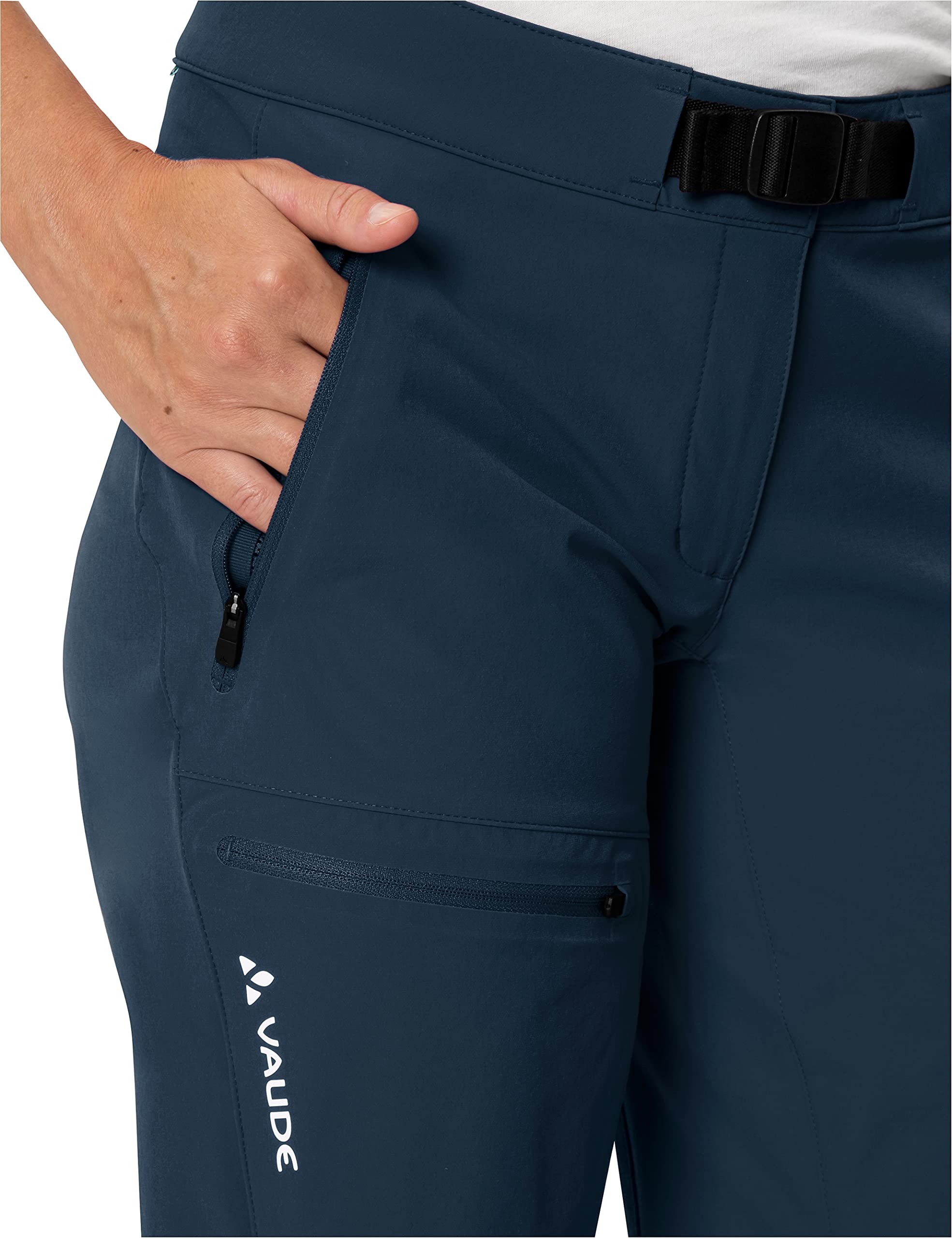 VAUDE Women's Badile Hiking Shorts - Lightweight Quick-Dry Outdoor Pants for Trekking, Camping & Travel