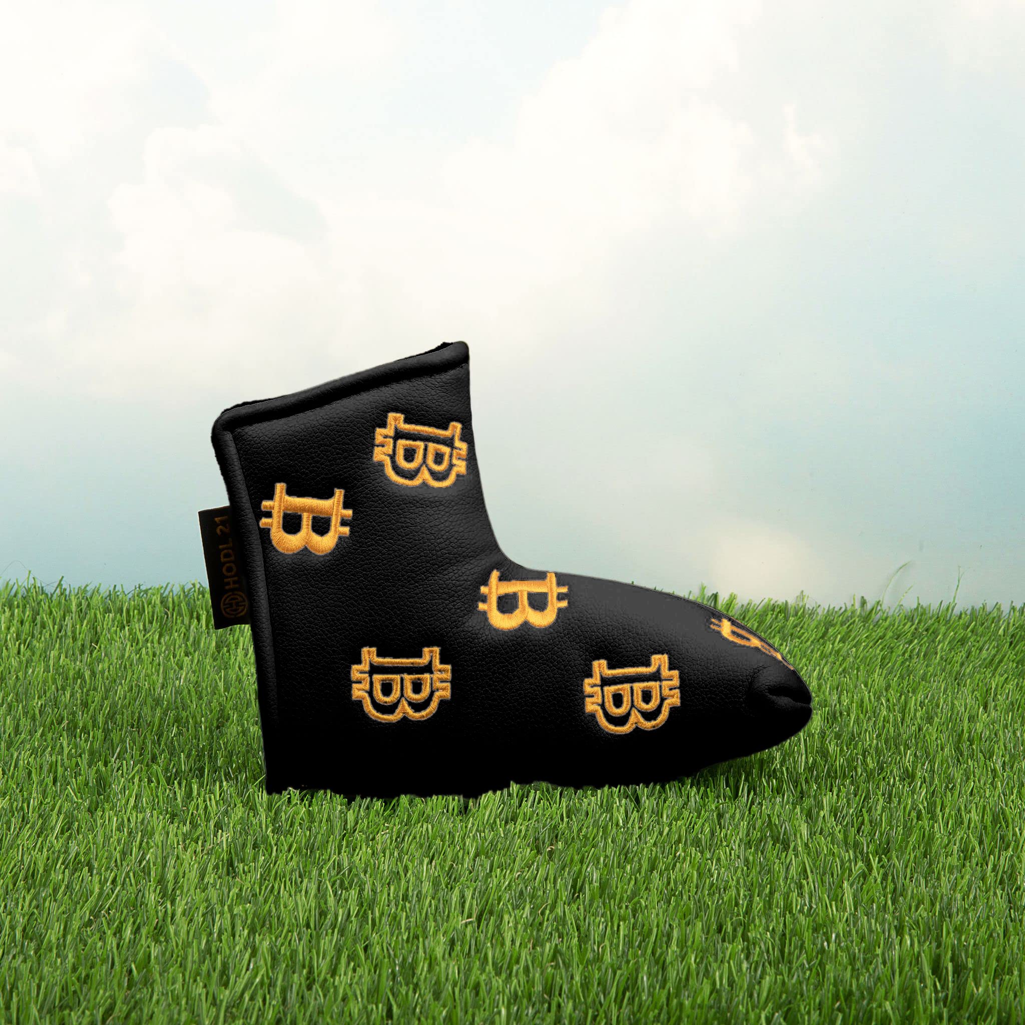 Bitcoin Golf Putter Cover for Blade Putters - Premium Golf Club Headcover for Protection - HODL 21 Golf Accessories (Black) - Perfect for Crypto Enthusiasts & Golf Lovers on the Course