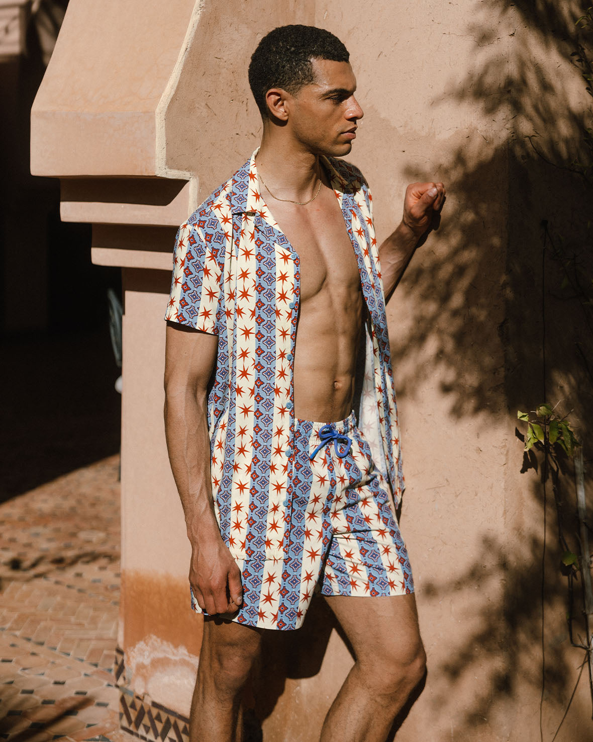 Stylish Star Stripe Print Short Sleeve Shirt for Men - Casual Summer Tops for Outdoor Activities & Beach Wear