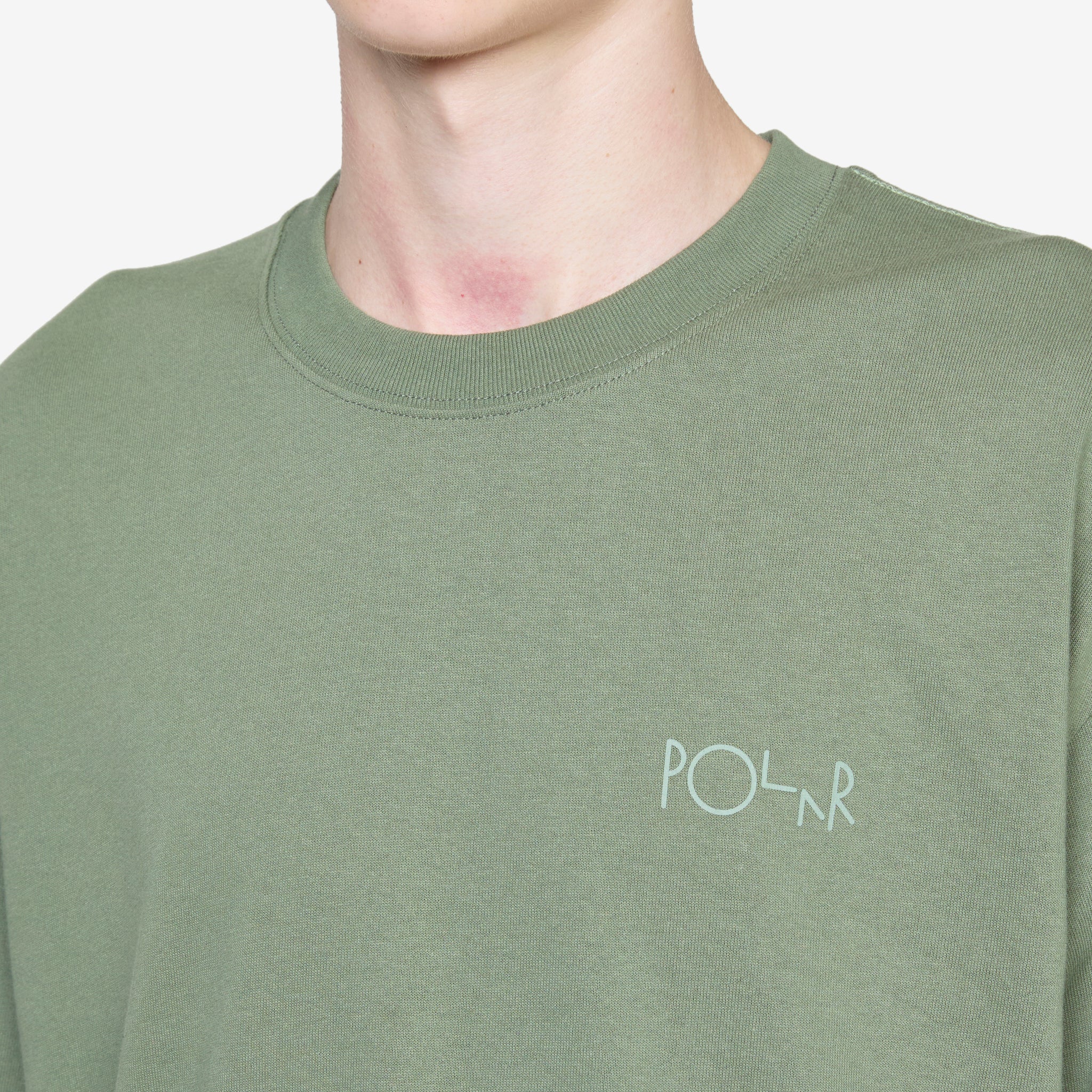 Stylish Contrast Stroke Logo T-Shirt in Moss Green - Perfect for Casual Wear, Street Fashion & Everyday Outfits