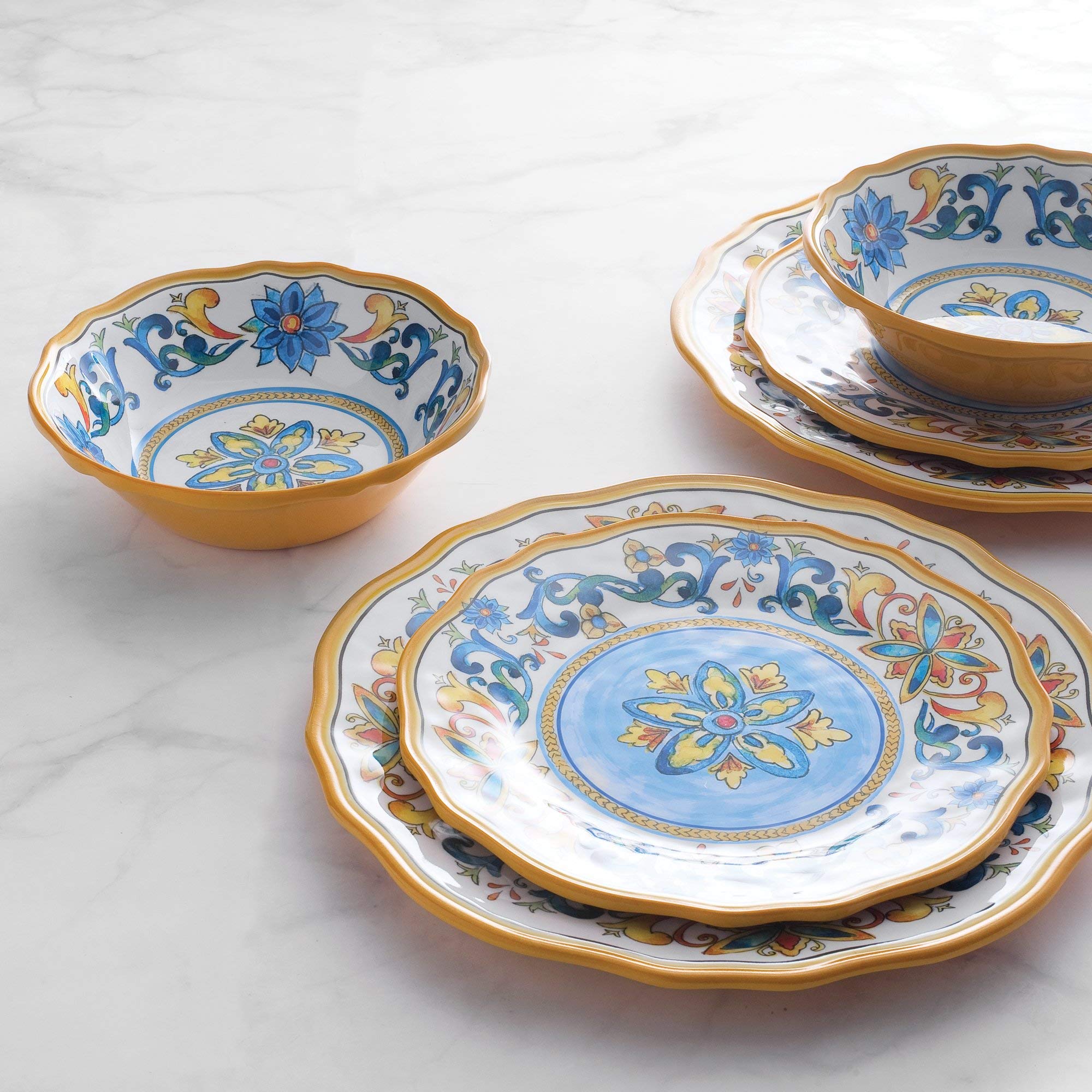 UPware 16-Piece Chianti Melamine Dinnerware Set - Durable Outdoor Dishes & Plates Set for 4 - Colorful Shatterproof Tableware for Picnics, Camping & Patio Dining
