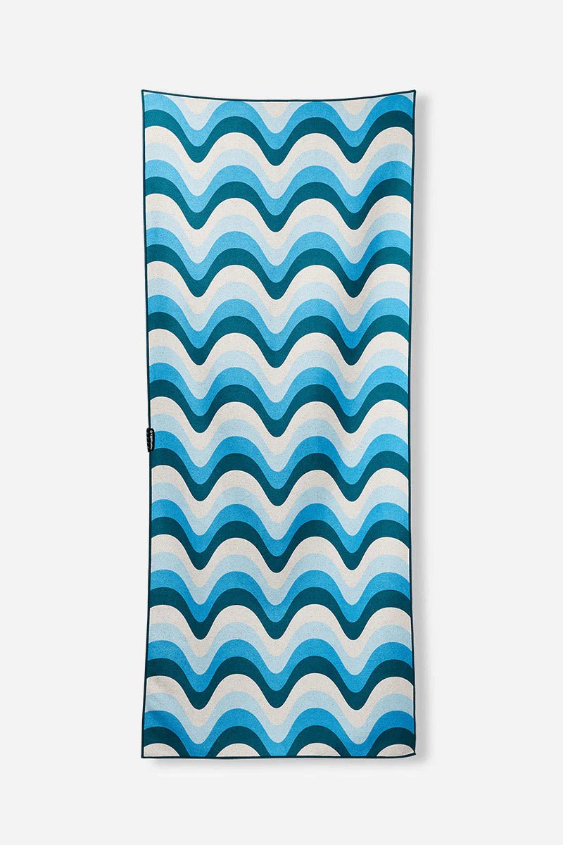 Nomadix Original Quick-Dry Travel Towel - Lightweight & Super Absorbent, Wave Blue - Perfect for Beach, Pool, Gym & Outdoor Adventures