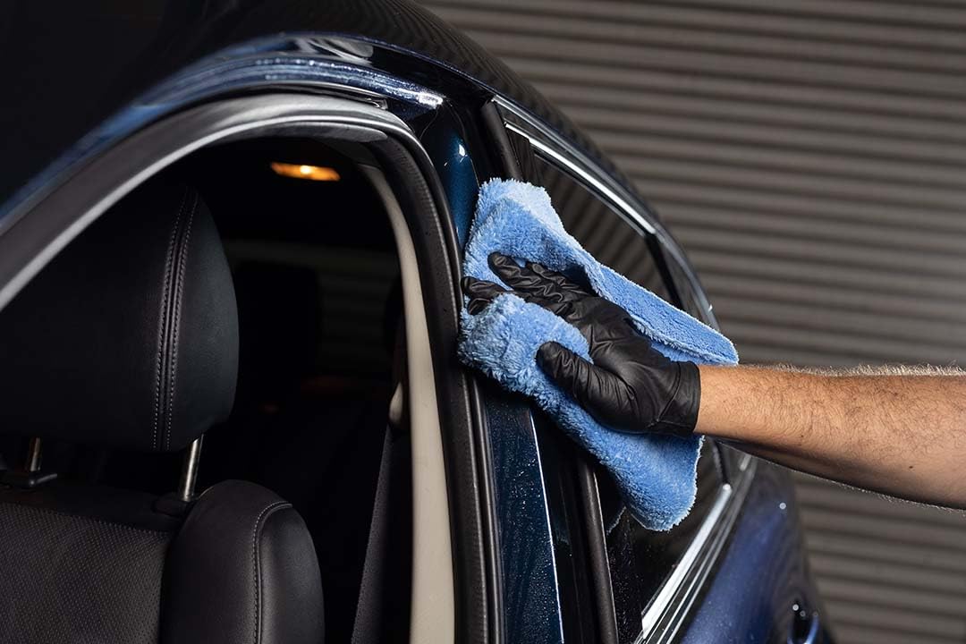 Maxshine 380GSM Microfiber Car Drying Towel - Blue, Scratch-Free, Rinse-Free, Edgeless Detailing Cloth (16”x16”/40x40cm) for Professional Auto Detailing, Car Wash & Waterless Cleaning