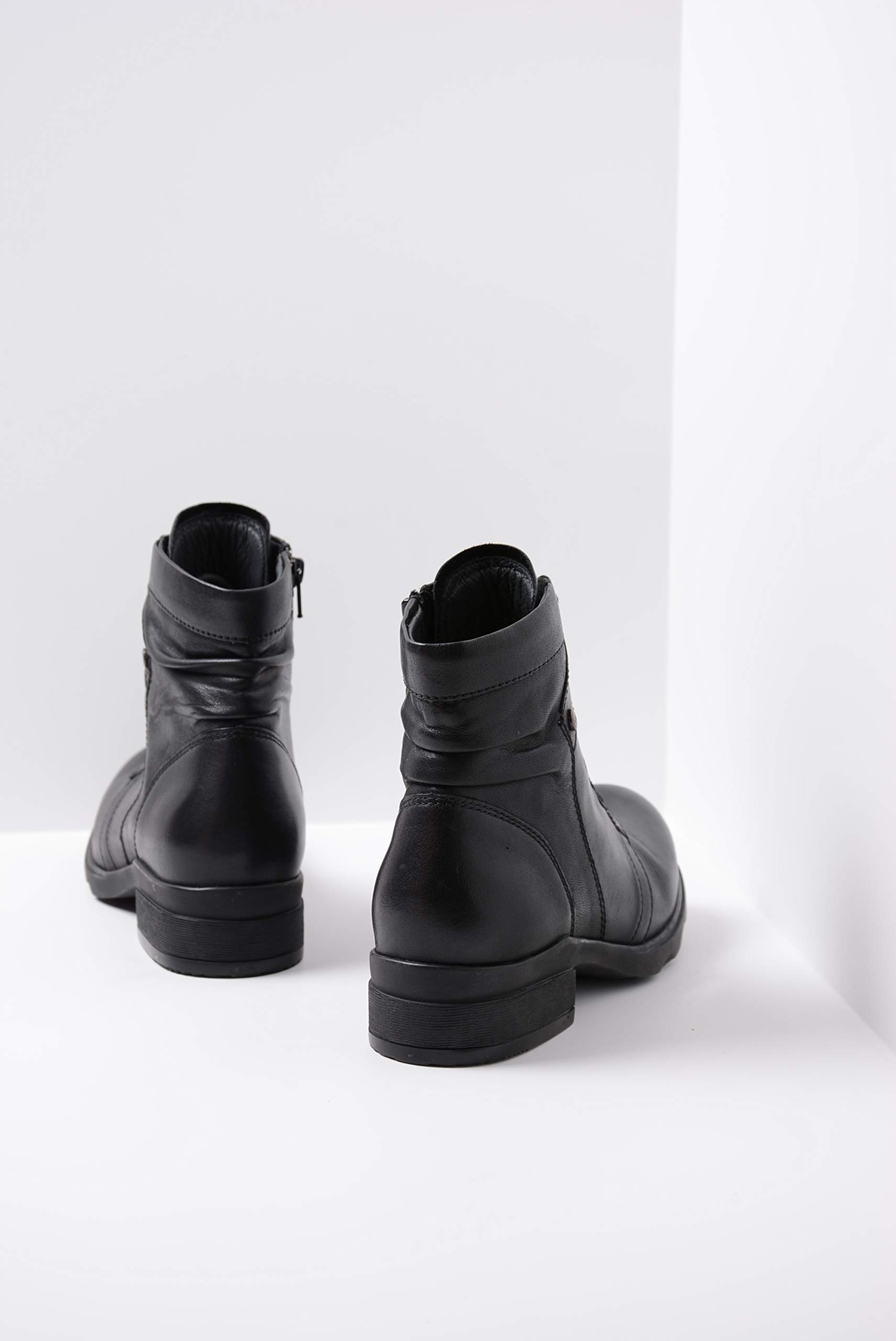 Wolky Women's Center WP Comfort Boot - Stylish & Supportive Winter Boots for Walking, Travel & Everyday Wear