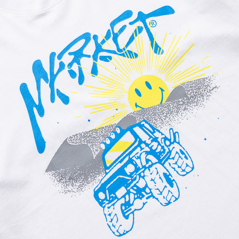 Market Smiley Dumont T-Shirt - White | Trendy Graphic Tee for Men & Women | Casual Wear, Street Style, Everyday Outfit