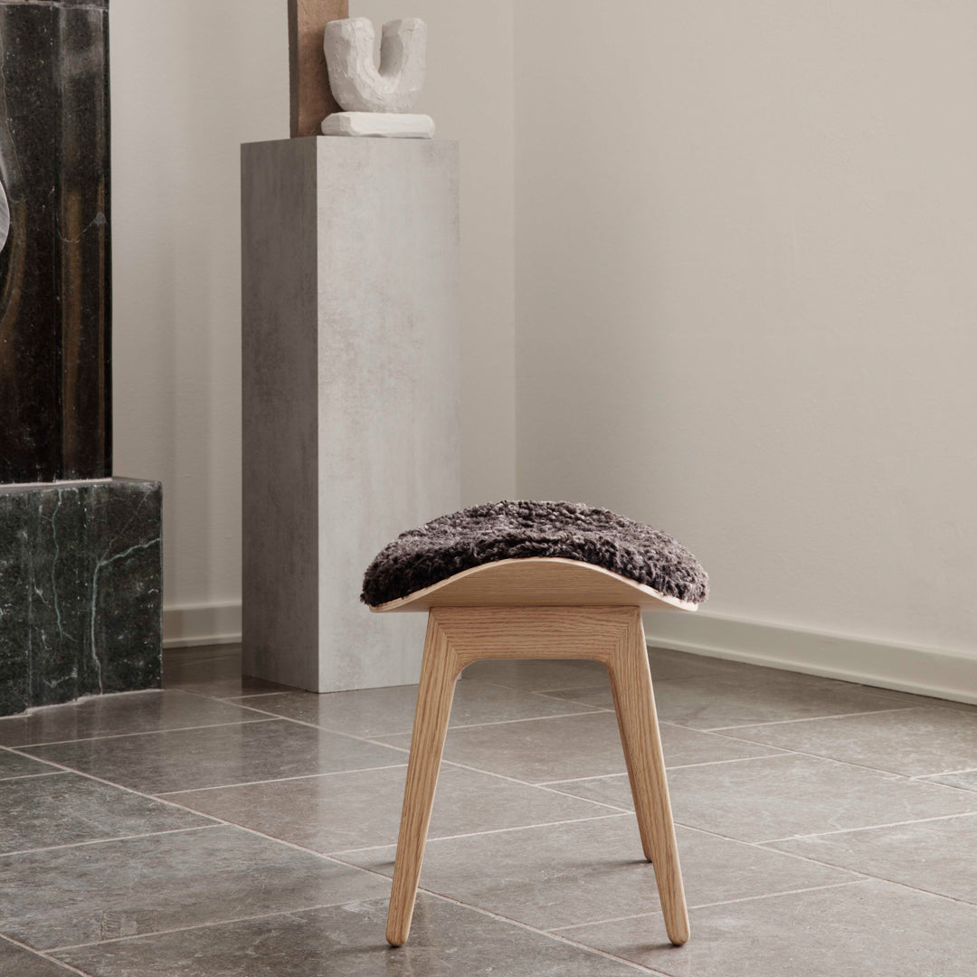 Elephant Lounge Stool - Upholstered Seat for Living Room, Bedroom & Office - Comfortable Accent Chair for Relaxing & Reading
