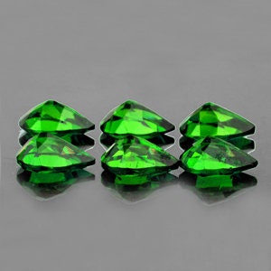Natural Genuine Russian Chrome Diopside 7x5mm Pear Faceted Loose Gemstone - 1ct VVS Quality for Jewelry Making, Engagement Rings & Healing Crystals