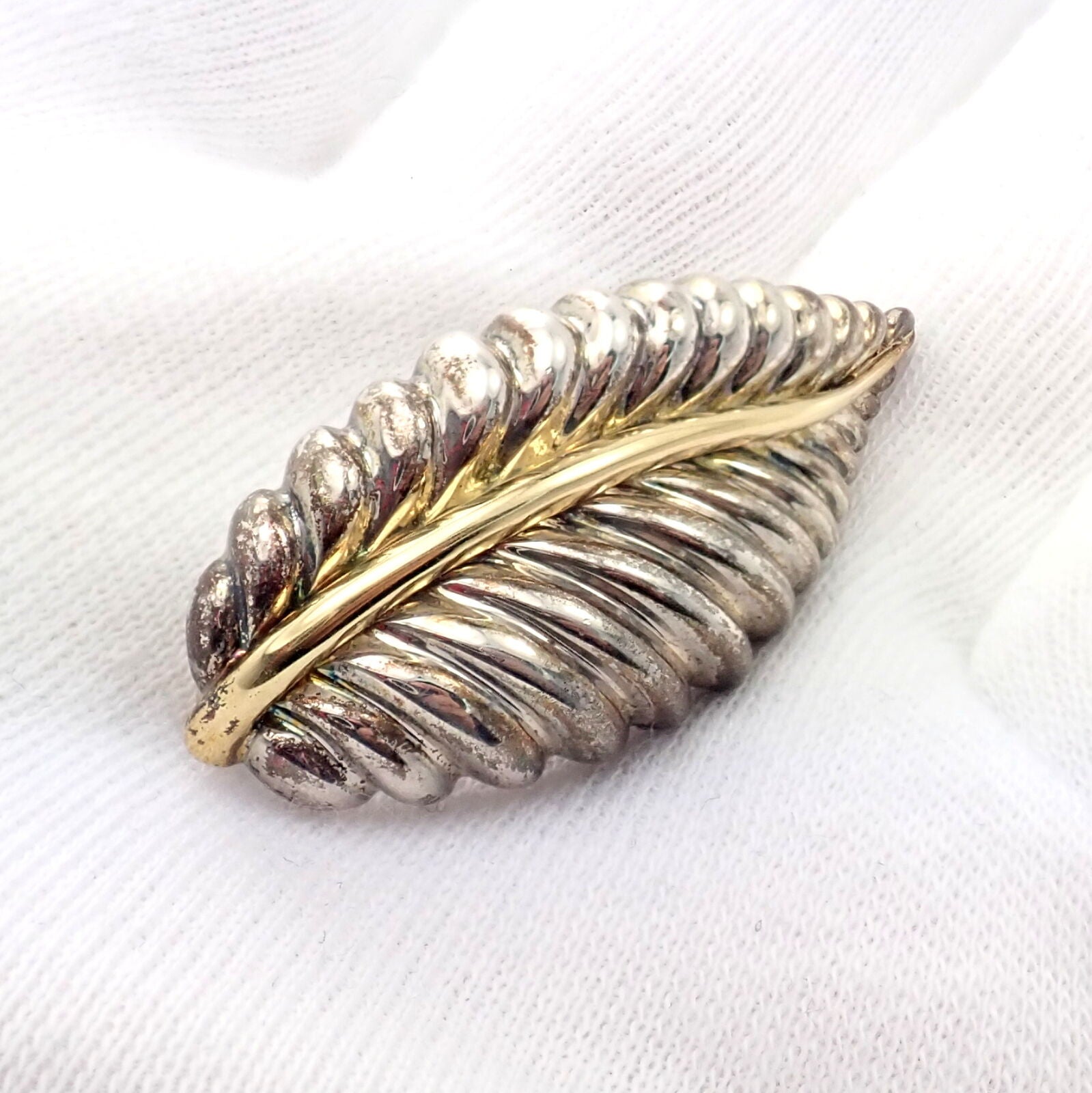 Authentic Tiffany & Co 18k Yellow Gold Silver Leaf Pin Brooch 2003 - Vintage Jewelry for Women, Perfect for Weddings, Parties & Special Occasions