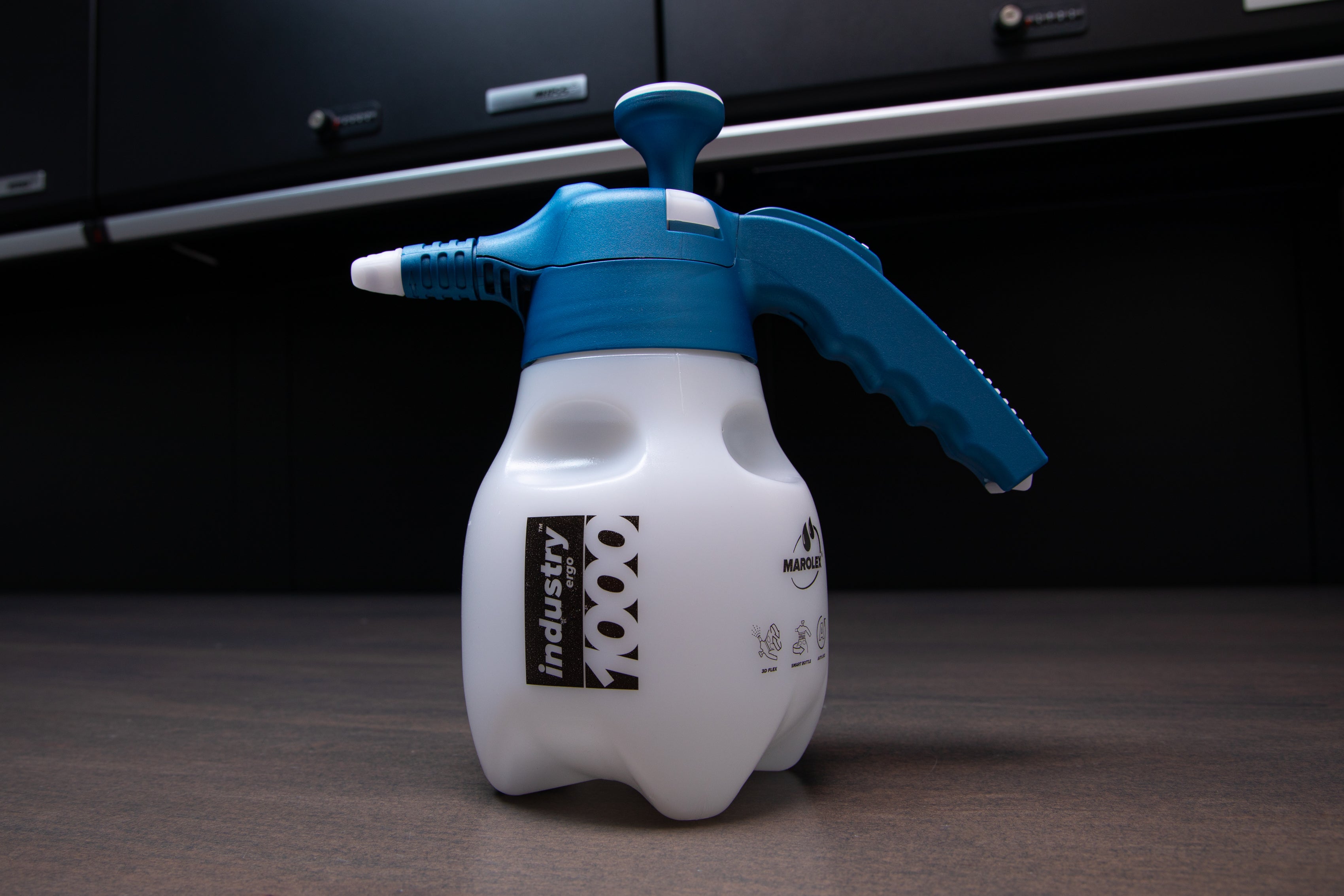Marolex Ergonomic Industrial Spray Bottle - Heavy Duty Chemical Resistant for Cleaning, Gardening & Automotive Use