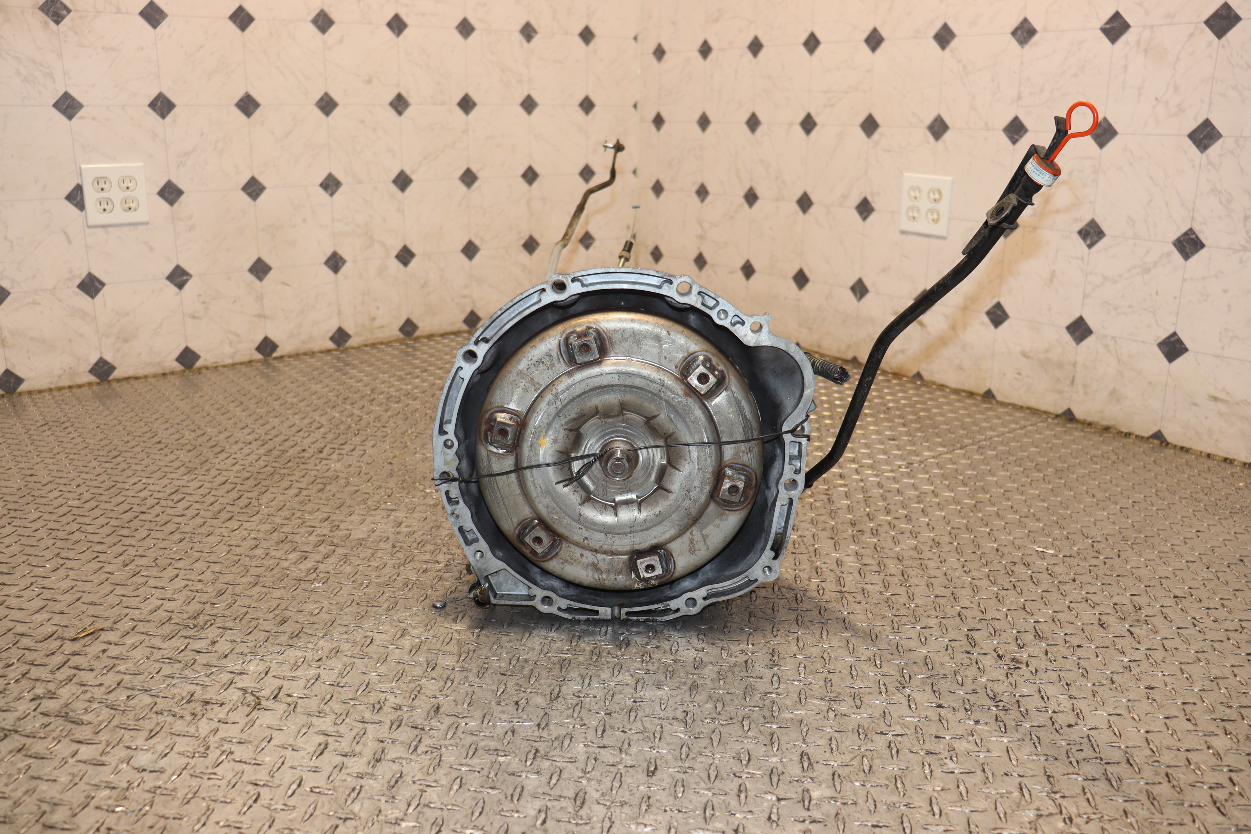 1995-1997 Lexus GS300 2JZ-GE 3.0L 6 Cylinder Automatic Transmission - JDM Engine Replacement Part for Performance Upgrades & Restoration Projects