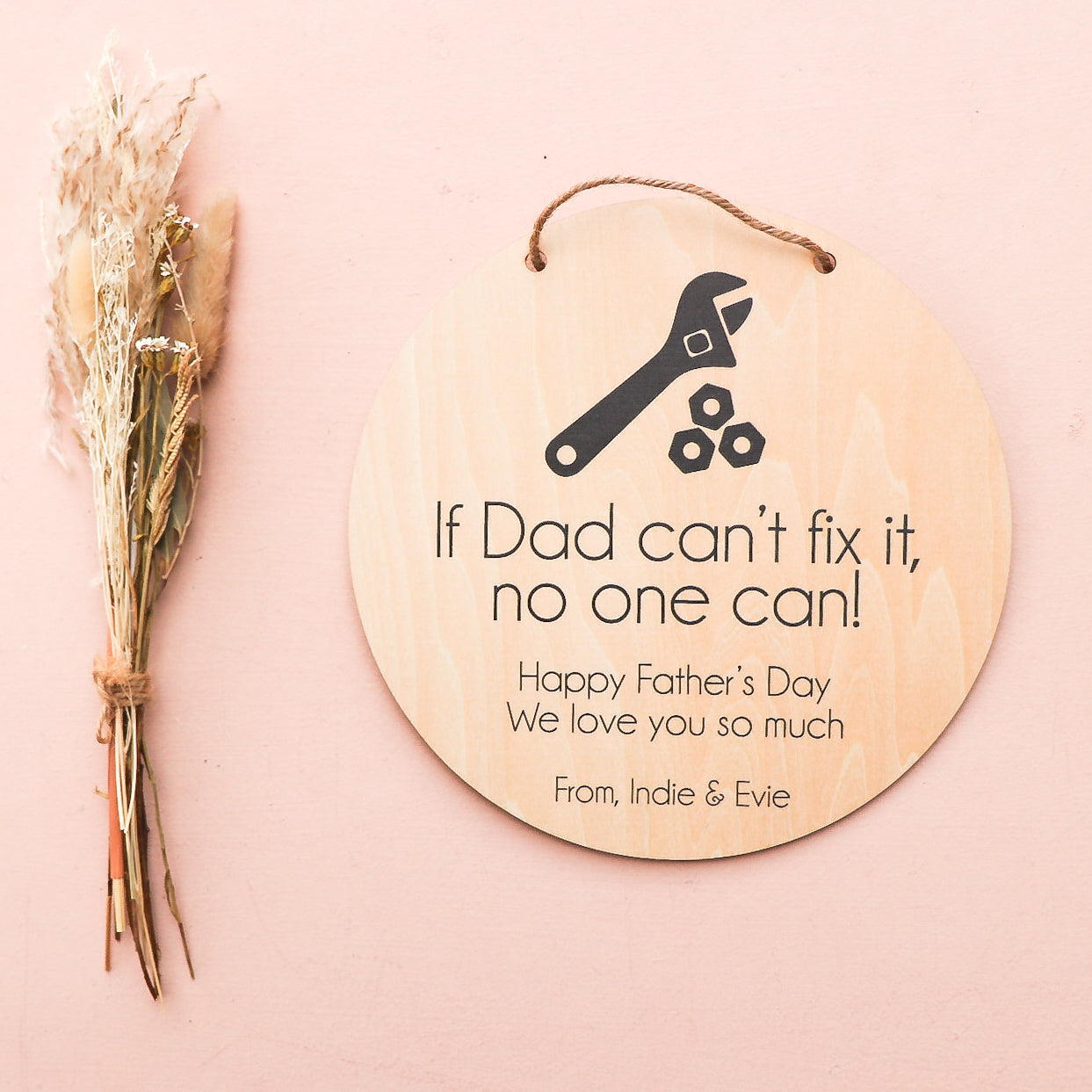 Personalized Father's Day Plaque - 'If I Can't Fix It' Metal Sign with Spanner & Bolts Design - Perfect Workshop Decor, Garage Wall Art & DIY Gift for Dads, Handymen & Mechanics