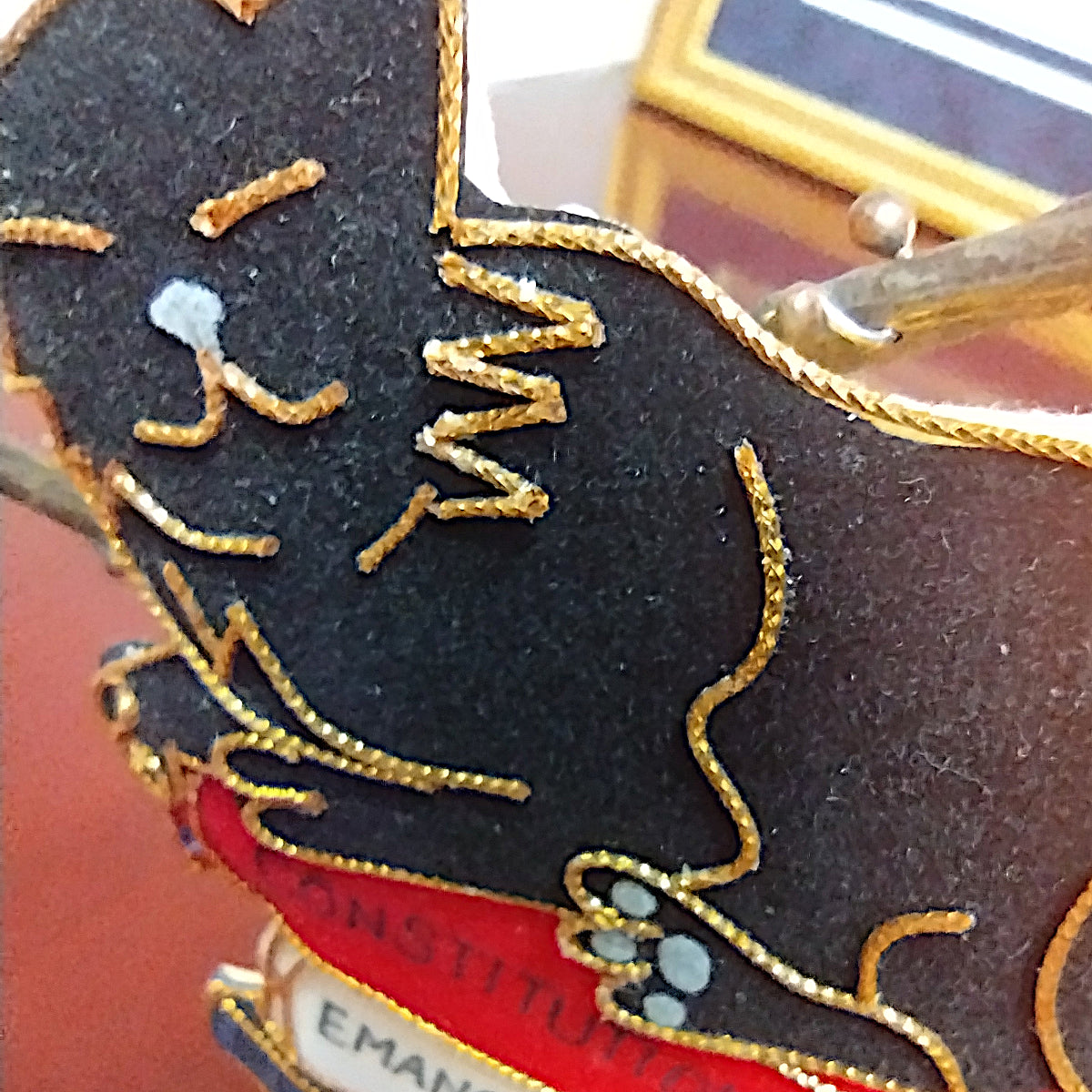 Handmade Library Cat Ornament - Cute Bookish Decor for Book Lovers & Librarians - Perfect for Christmas Trees, Bookshelves & Cozy Reading Nooks