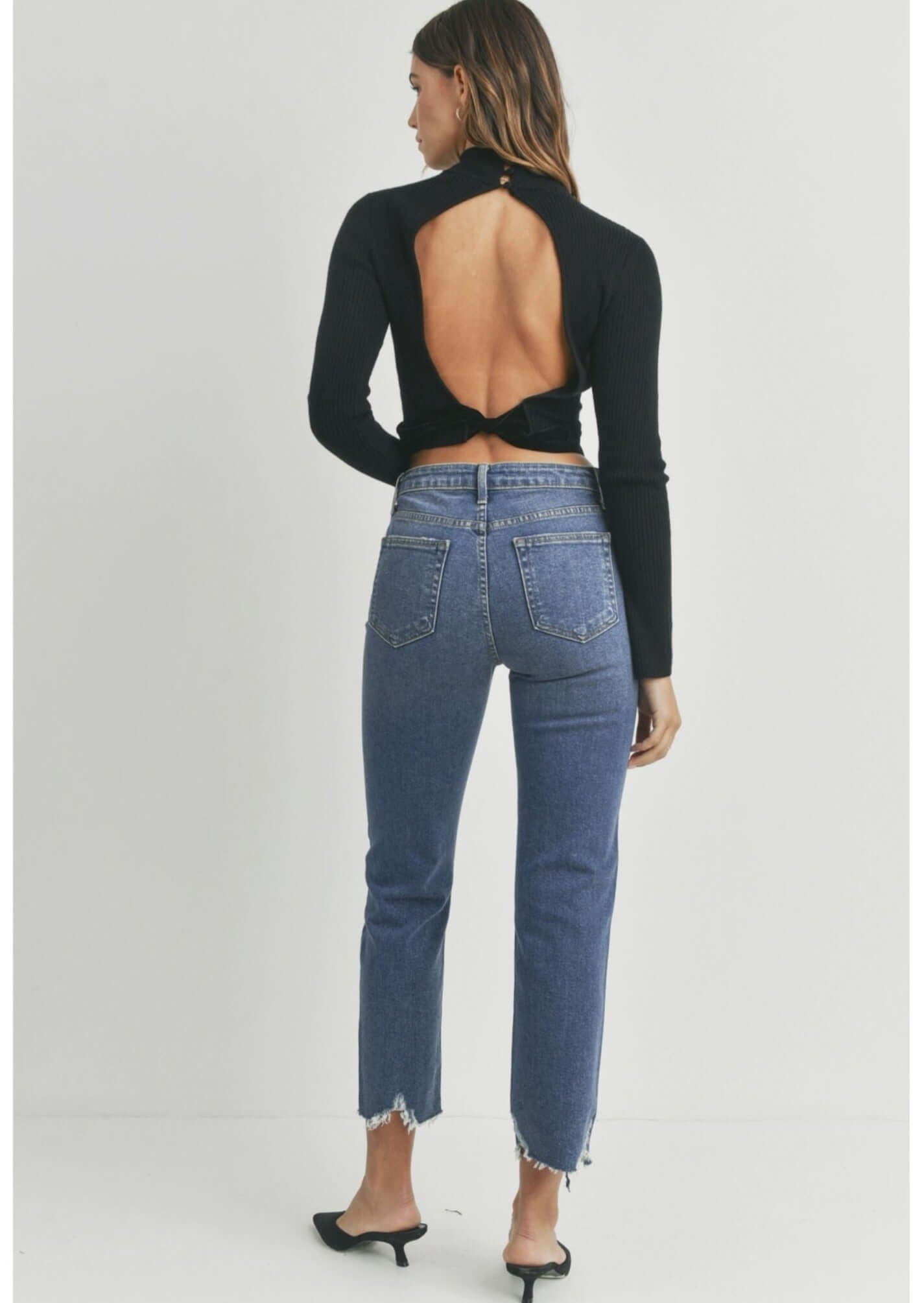 Distressed Cropped Denim Jeans for Women - Vintage Washed High Waisted Skinny Jeans - Made in USA - Perfect for Casual Outfits, Street Style & Date Nights