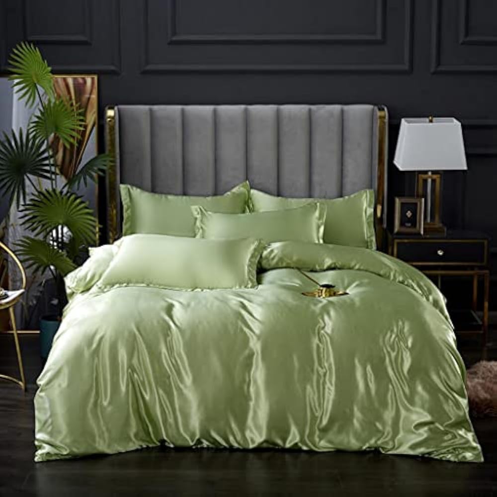 Luxurious True Silk Satin Comforter - 300 GSM Fluffy Down Alternative Bedding - Box Stitched Design - Ultra Soft & Machine Washable - Olive Green - Twin/Twin XL Size - Perfect for Cozy Bedroom Decor & Guest Room Comfort