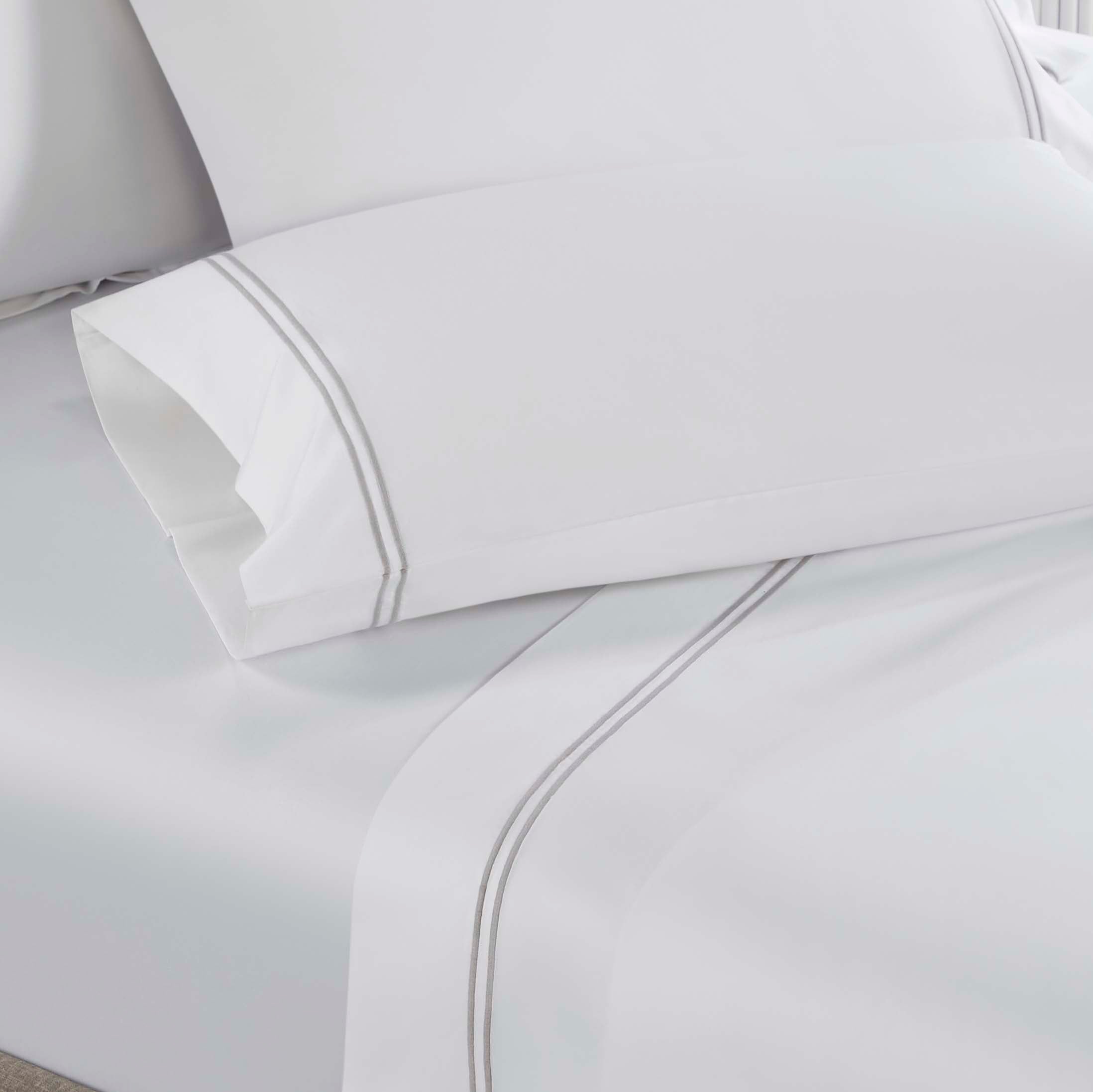 Premium Fieldstone Cotton 2-Line Embroidered Deep Pocket Bed Sheet Set - Queen Size, Soft & Breathable for Comfortable Sleep - Perfect for Master Bedroom, Guest Room & Vacation Homes