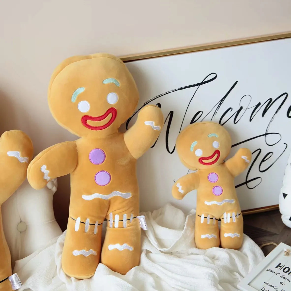 50cm Cute Kawaii Baby Doll Gingerbread Man Plush Toy with Pendant - Soft Stuffed Animal Christmas Decor, Kids Gift for Holidays, Birthday & Nursery Decorations (Perfect for Xmas Tree, Stocking Stuffers & Cozy Bedtime)