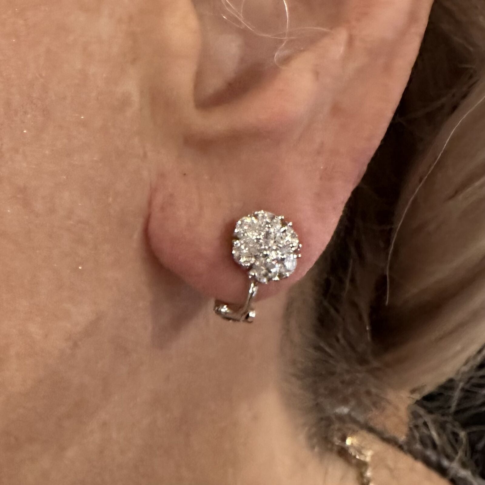 Van Cleef & Arpels Platinum Diamond Fleurette Flower Earrings - Luxury Diamond Stud Earrings for Women, Perfect for Weddings, Parties & Special Occasions