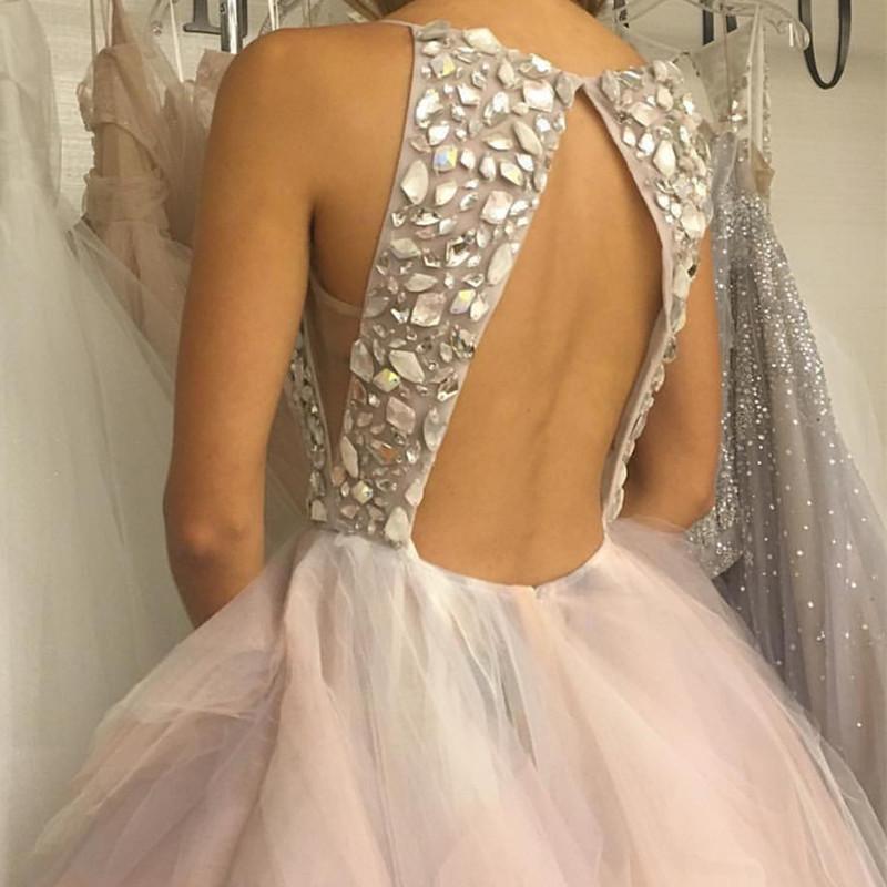 Elegant Crystal Beaded V-Neck Organza Layered Wedding Dress Ball Gown for Brides - Perfect for Church Ceremonies, Beach Weddings & Formal Receptions