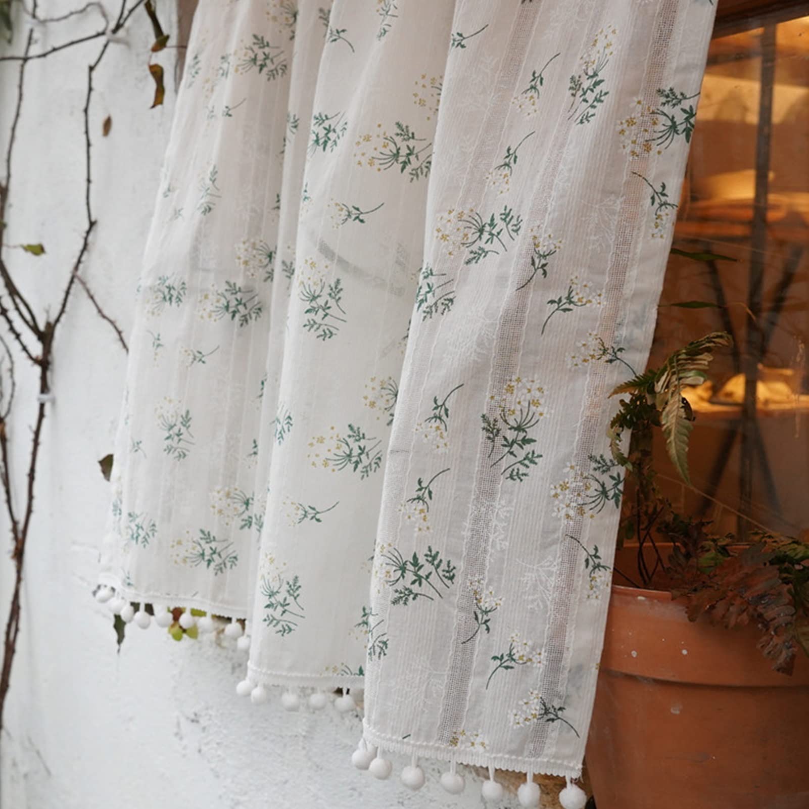Country Style Lilac Cotton Cafe Curtains - Small Pompom Drapes for Kitchen, Bistro & Restaurant Windows (140x40cm) | Rustic Farmhouse Decor, Perfect for Coffee Shops & Cozy Home Kitchens