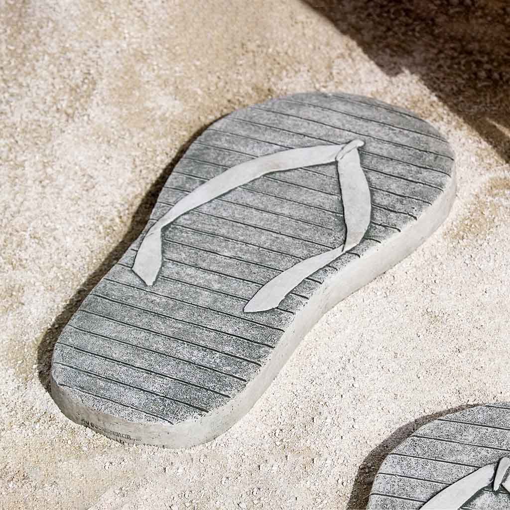 Campania International Left Flip Flop Stepping Stone - Decorative Garden Pathway Accent for Outdoor Landscaping
