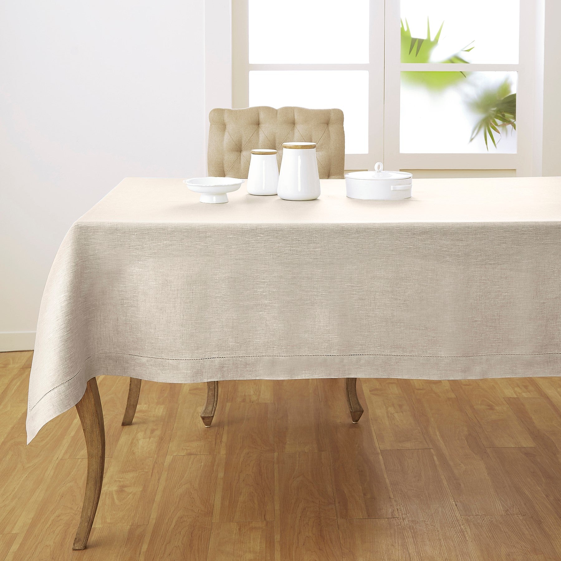 Elegant Classic Hemstitch Tablecloth - Premium Cotton Linen Dining Table Cover for Formal Dinners & Special Occasions