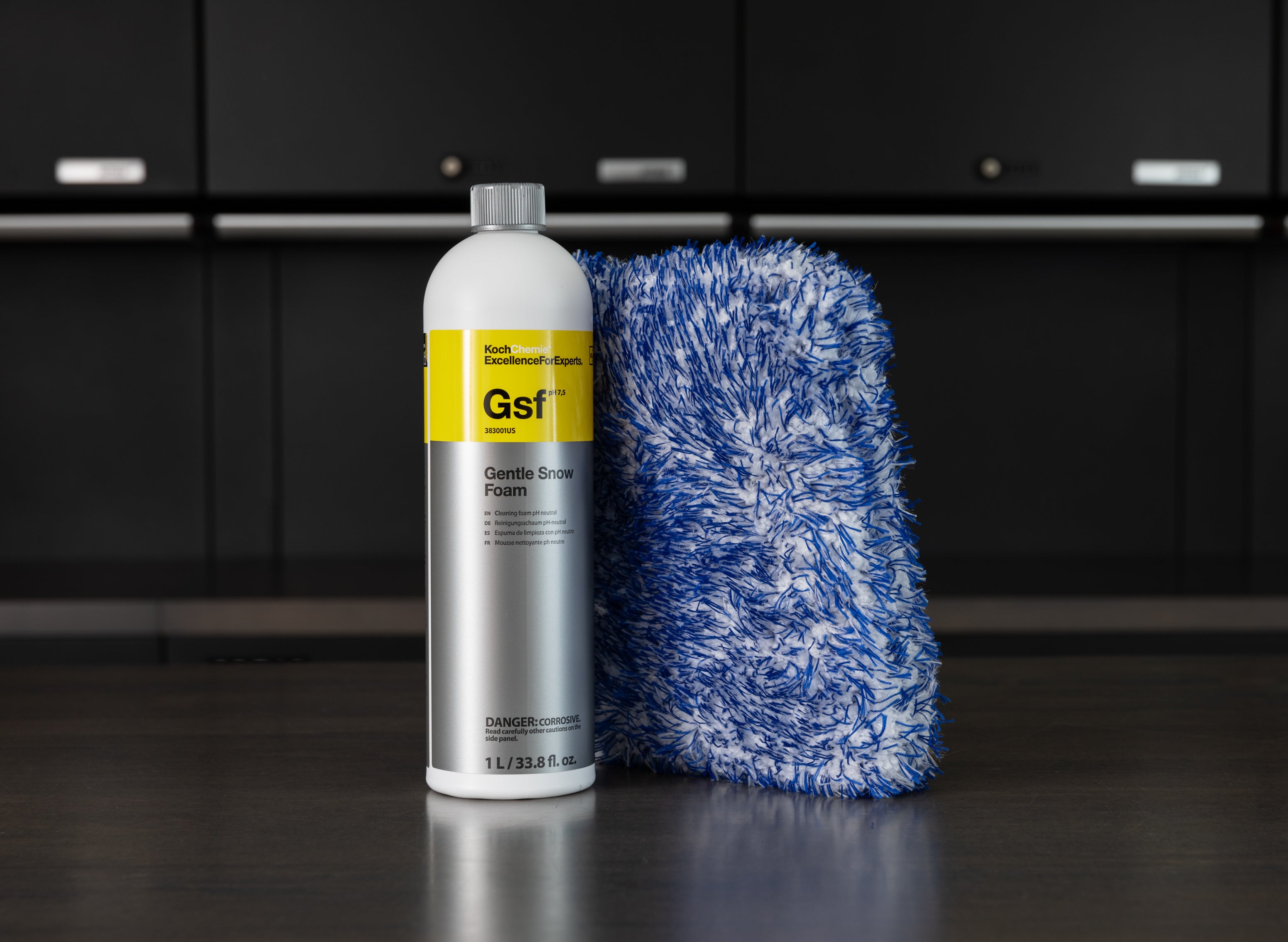 Koch Chemie GSF Gentle Snow Foam - Premium pH-Neutral Car Wash Snow Foam for Foam Cannon & Pressure Washer - Perfect for Detailing, Ceramic Coating & Winter Car Care