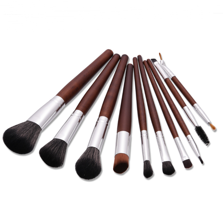 10-Piece Professional Makeup Brush Set for Flawless Face & Eye Application - Perfect for Daily Makeup, Contouring, and Blending