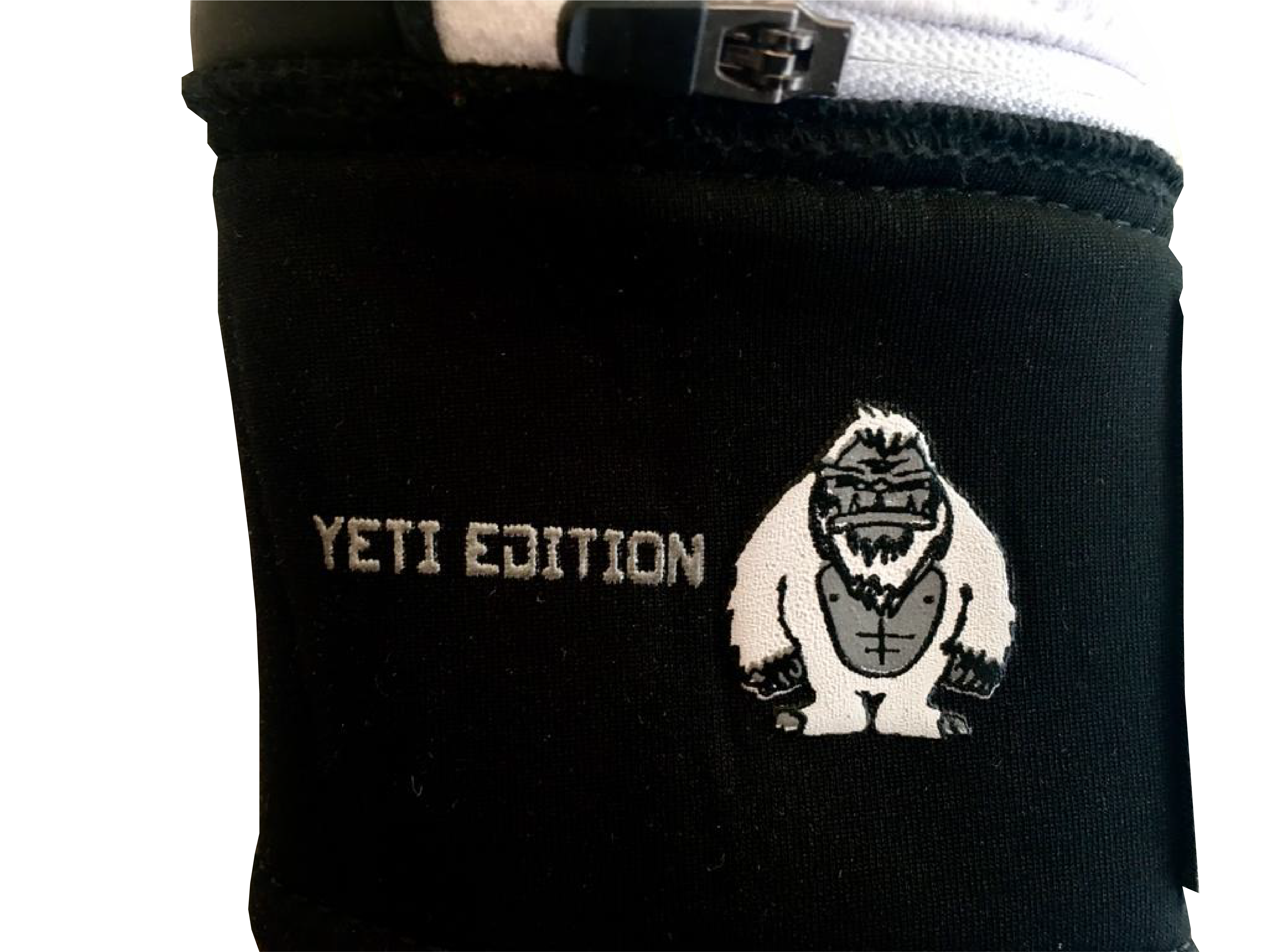 Aviata Sports O2 Yeti Limited Edition Weatherproof Goalkeeper Gloves - Professional Soccer Goalkeeping in Rain, Snow & Extreme Conditions