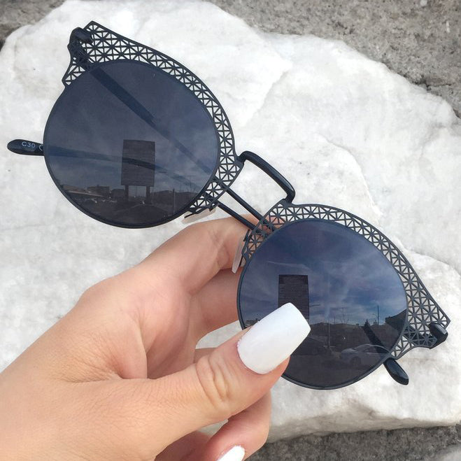 Black Angel Sunnies - Stylish & UV Protection Sunglasses for Women & Men - Perfect for Beach, Driving & Outdoor Activities
