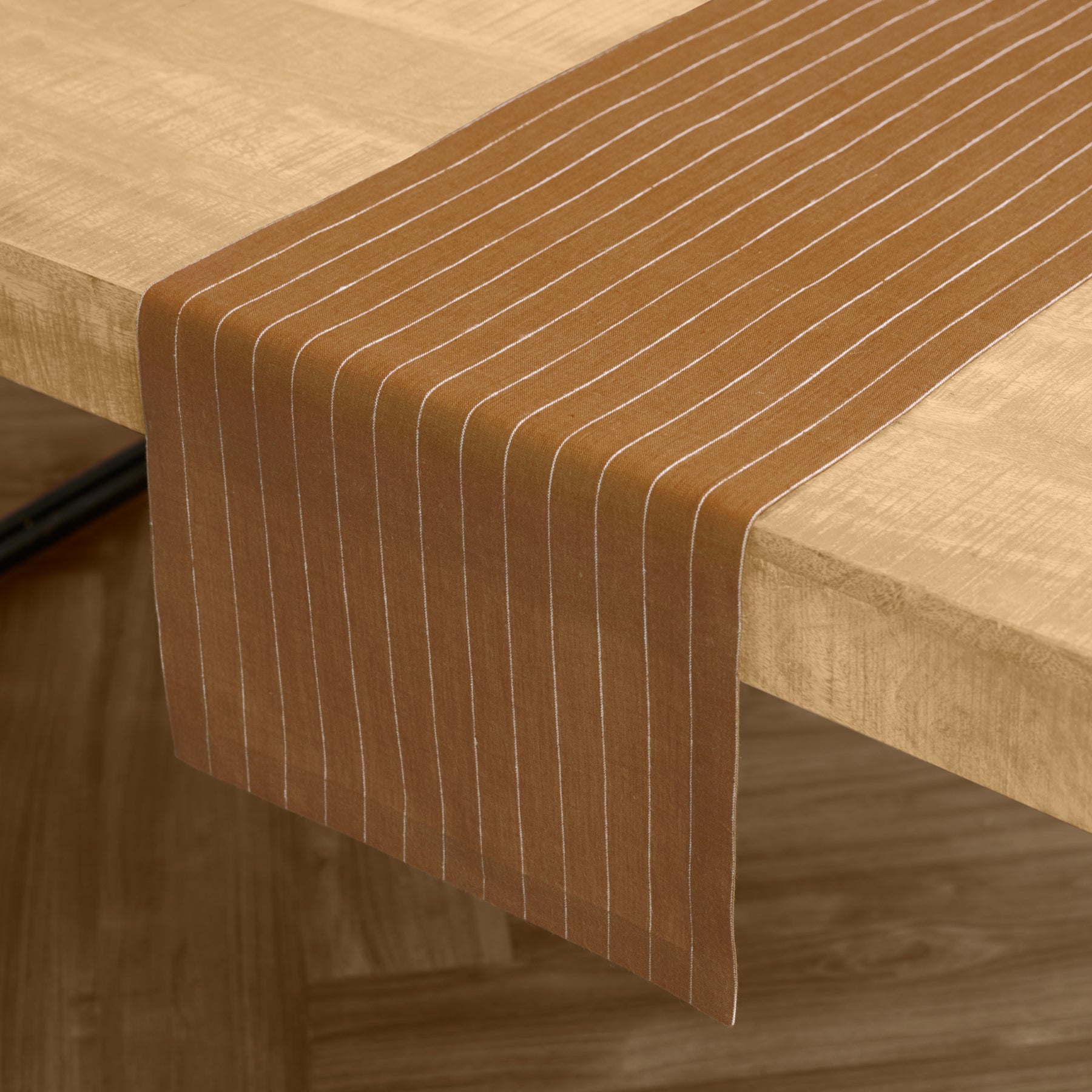 Elegant Pinstripe Table Runner - Premium Linen Dining Table Decor for Weddings, Parties & Holiday Gatherings - Perfect for Formal & Casual Dining Settings