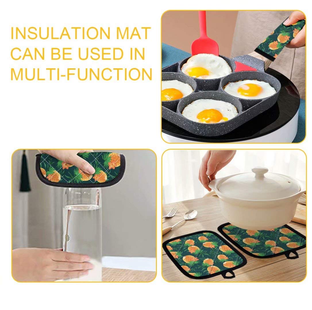 Dellukee Heat Resistant Oven Mitts and Pot Holders Set - Christmas Cat Print Kitchen Gloves for Baking, Cooking, Grilling & BBQ - Perfect for Holiday Baking, Family Gatherings and Outdoor Barbecues