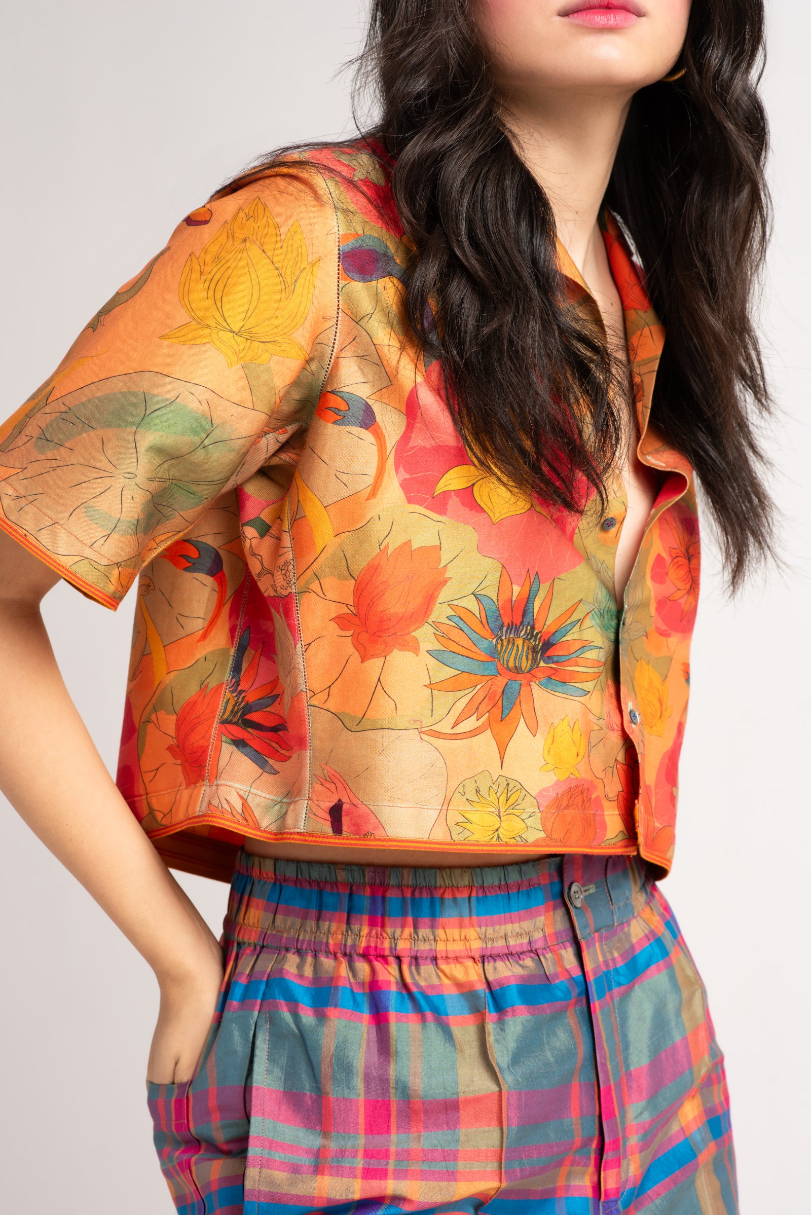 Stylish Women's Crop Shirt - Soft Cotton Silk Blend Top in Grapefruit Color - Perfect for Summer Outfits, Beach Vacations & Casual Wear
