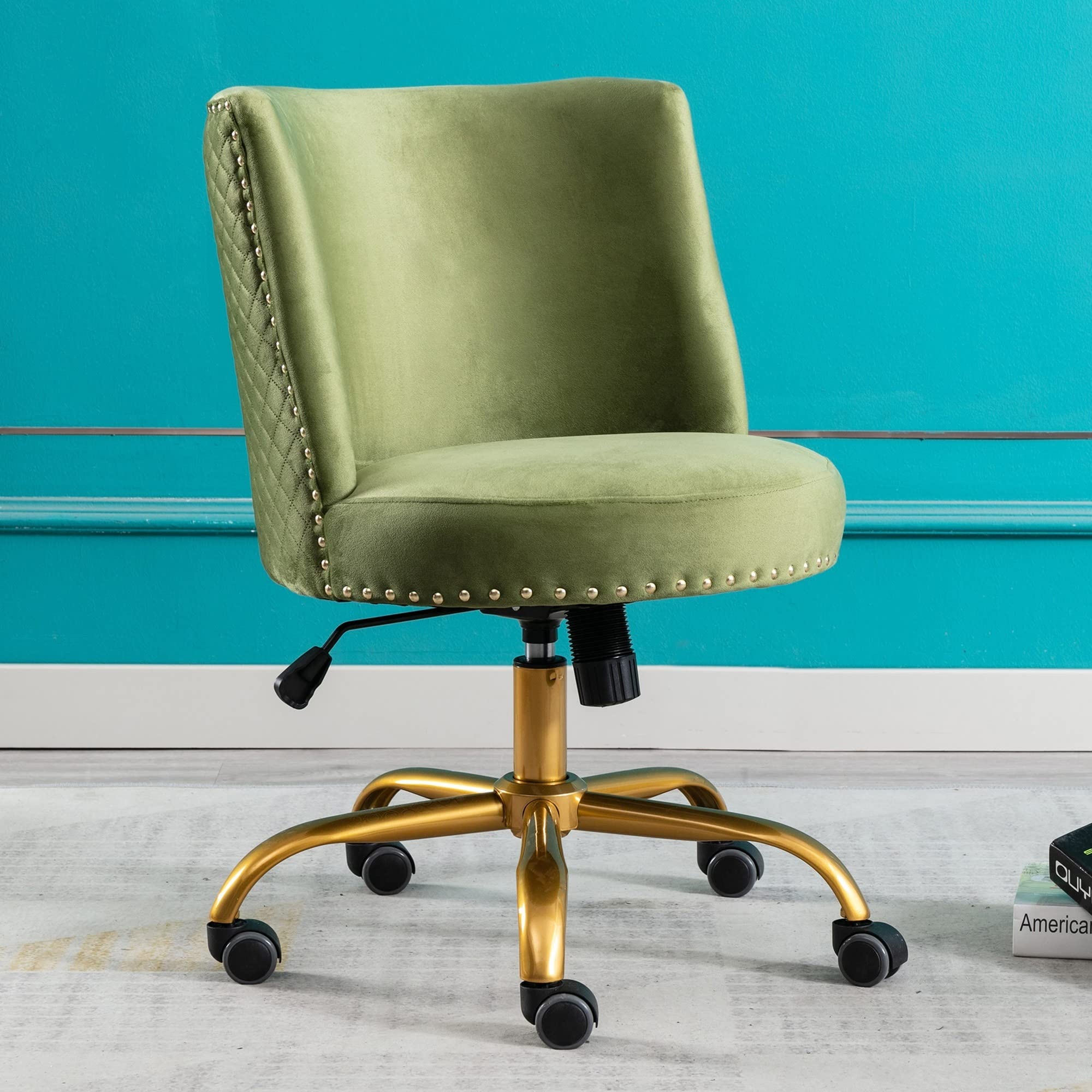 Velvet Home Office Desk Chair - Modern Swivel Accent Chair with Tilt Function for Computer Work, Living Room & Bedroom - Ergonomic Task Chair in Mustard Yellow for Comfortable Working & Relaxing