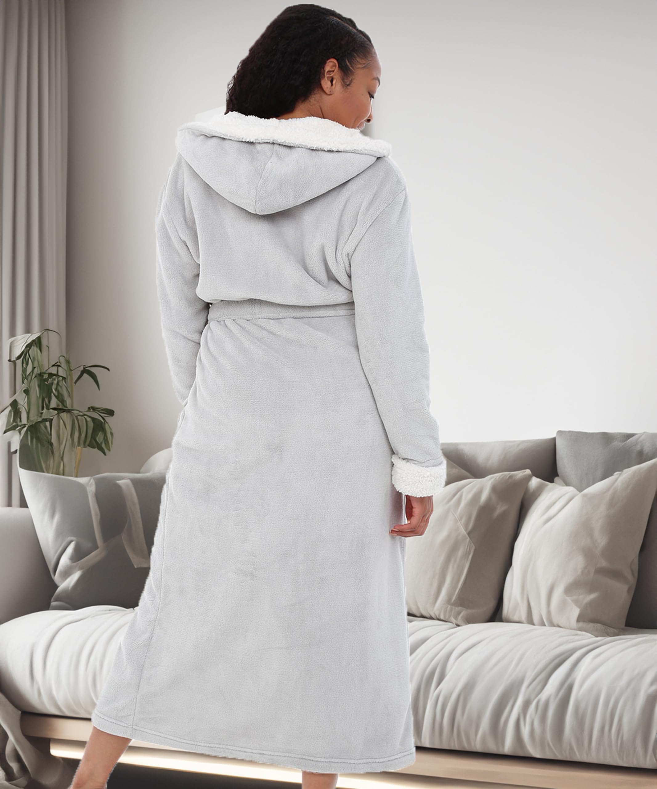 Alexander Del Rossa Women's Long Sherpa Robe - Soft Hooded Bathrobe for Winter, Plus Size Cozy Loungewear - Perfect for Spa Days, Relaxing at Home & Cold Weather Comfort