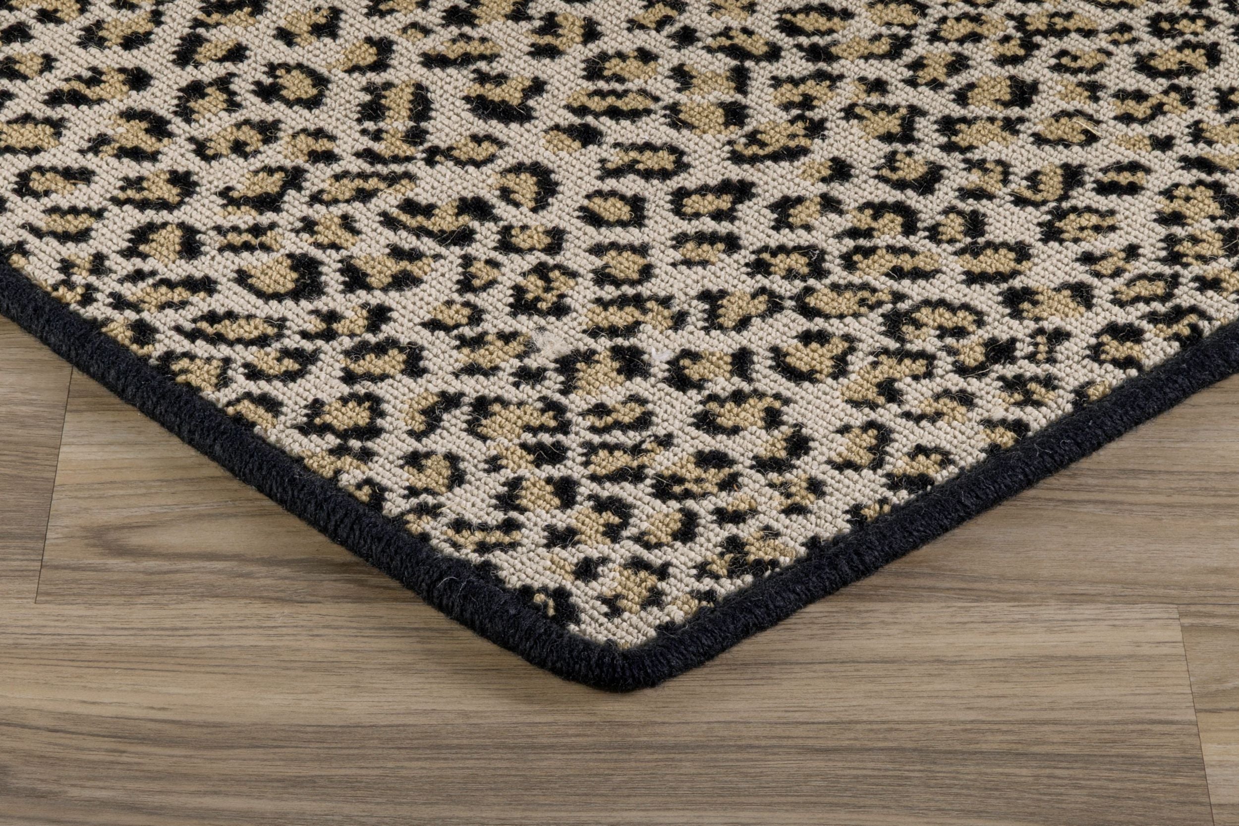Folsom - Premium Quality Products for Your Everyday Needs | Shop Online for Home, Office & Outdoor Use