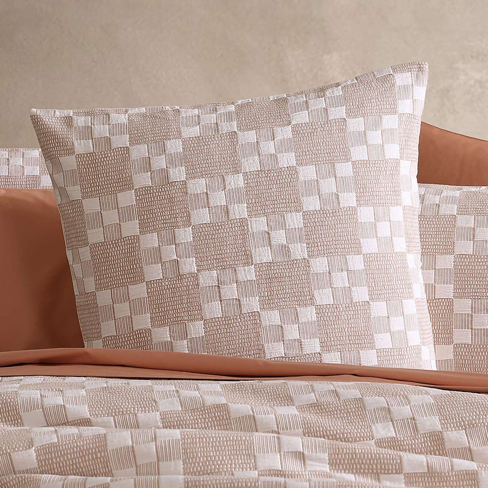 Luxury Indi Stone Quilt Cover Set - King Size Bedding by Logan & Mason Platinum | Soft Premium Cotton Duvet Cover for Modern Bedroom Decor